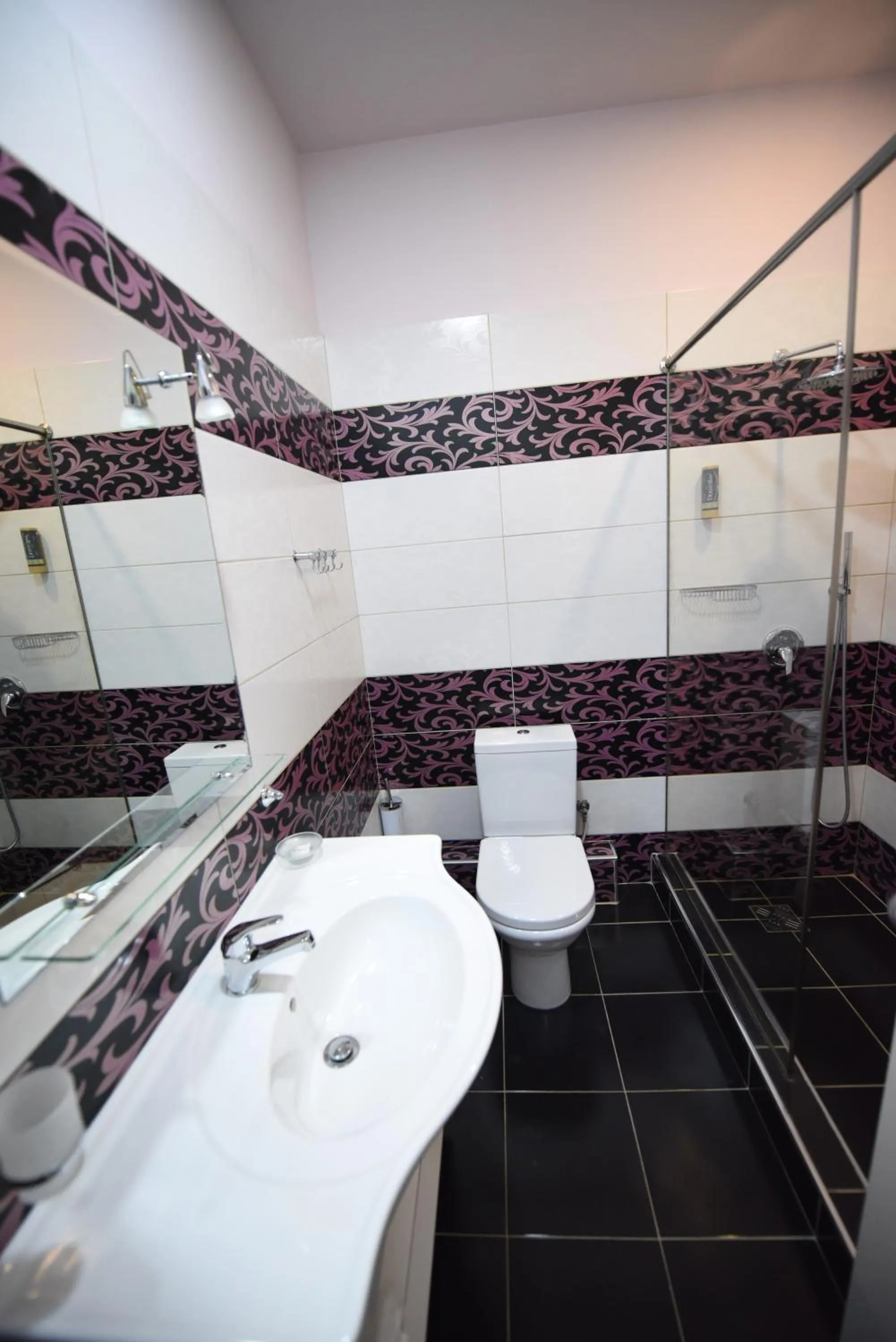 Bathroom in Rose Garden Hotel