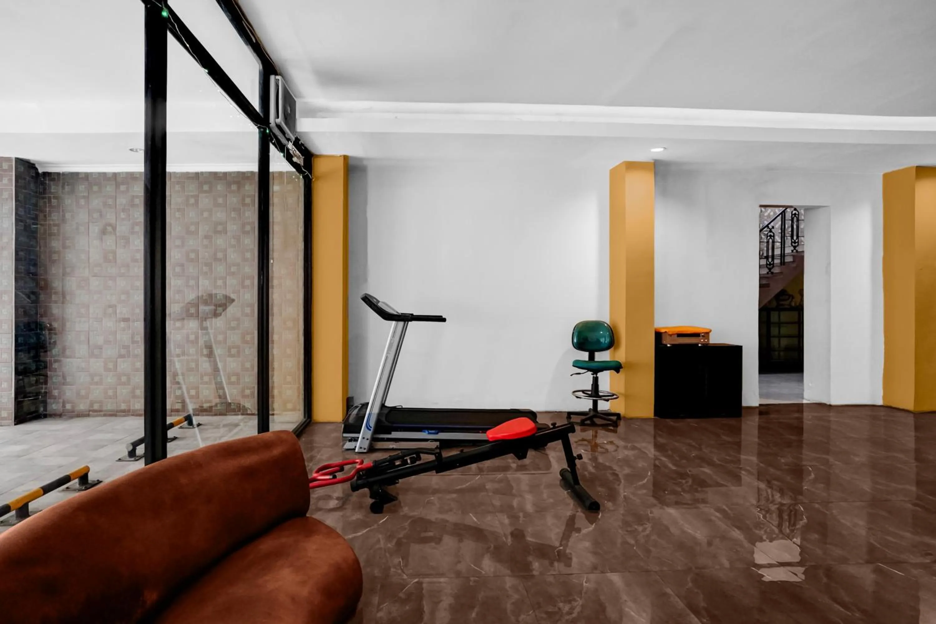 Fitness centre/facilities in Hotel O near Ciputra World Surabaya formerly Darmo Residence