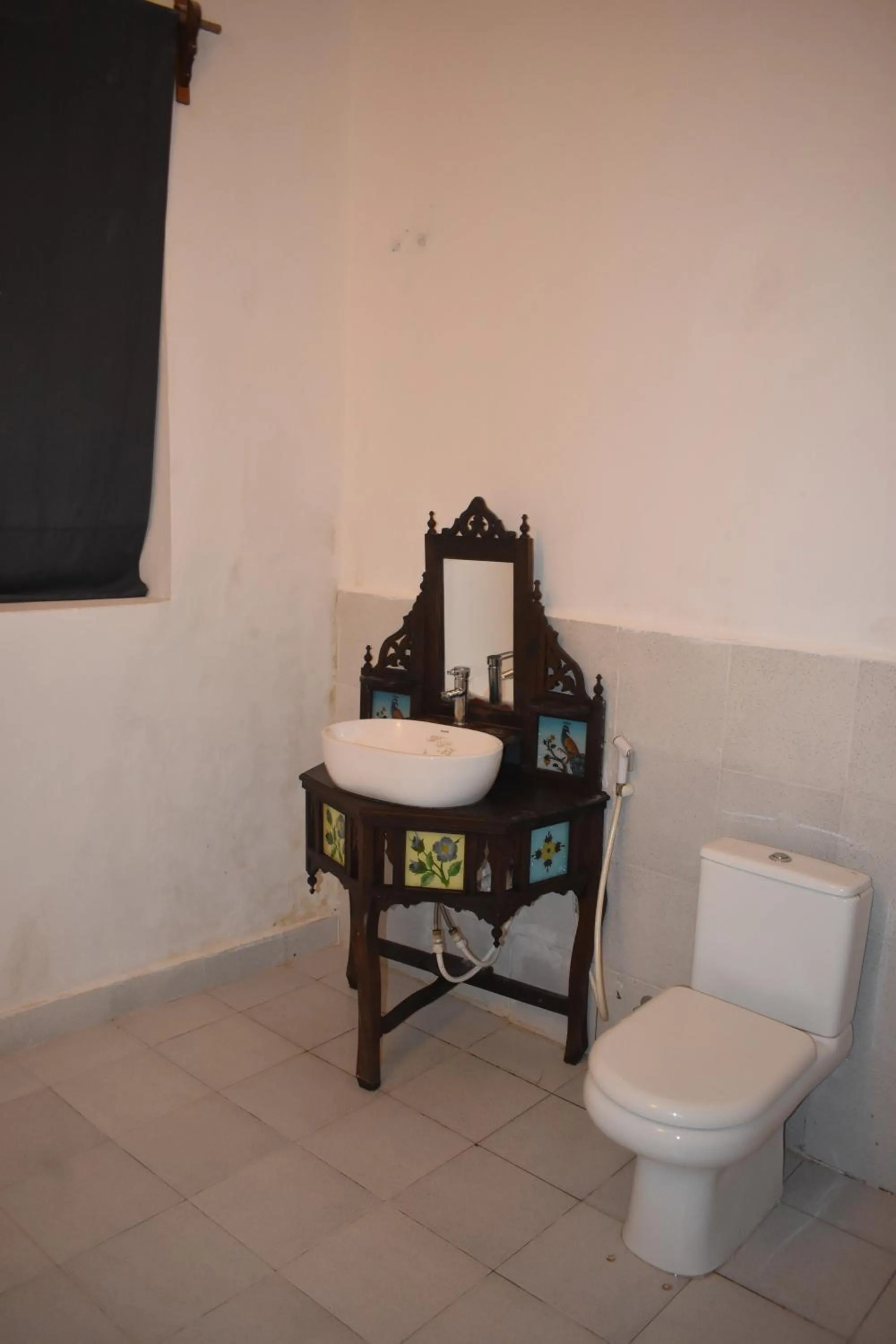 Bathroom in Riverman Hotel