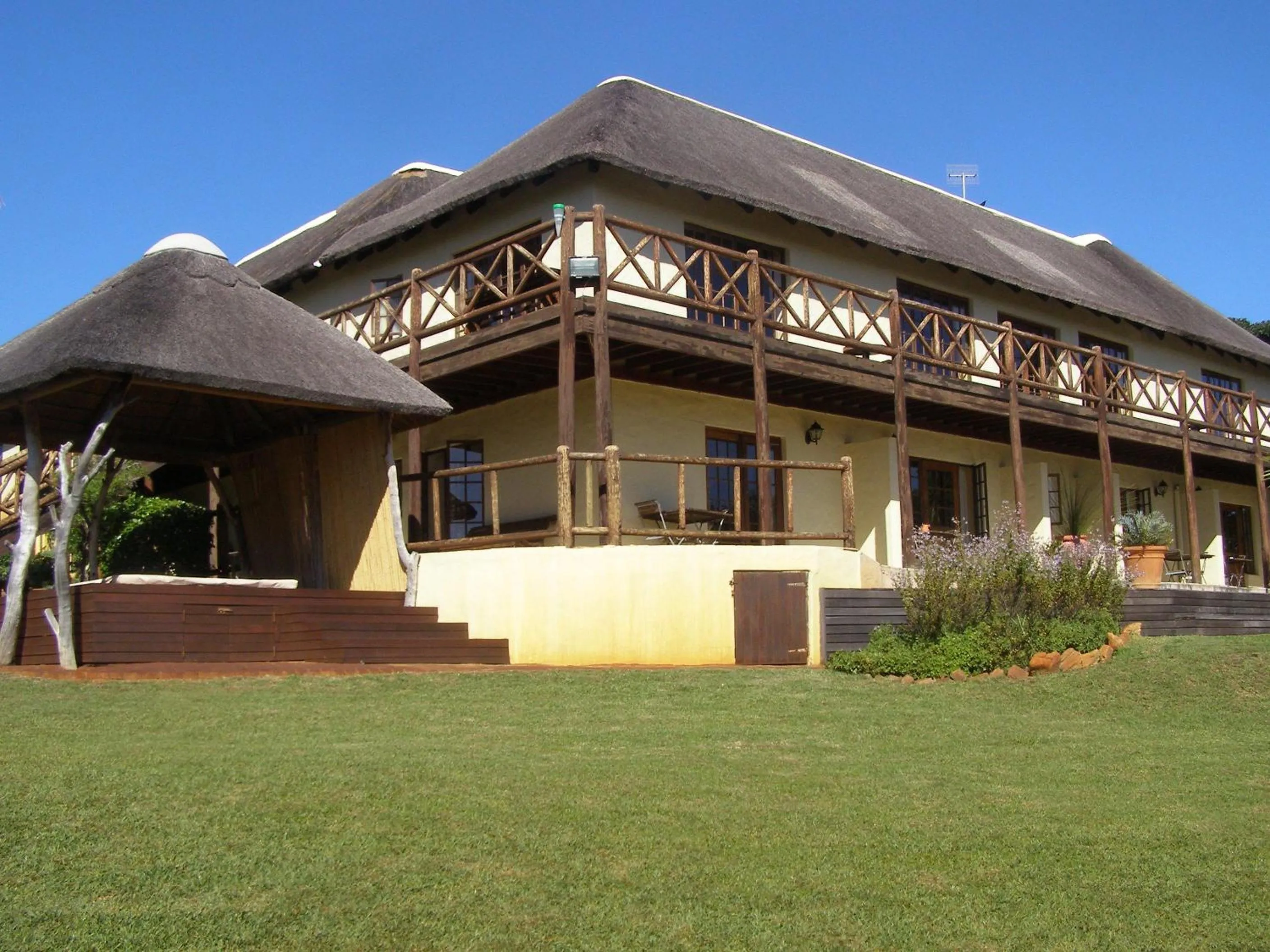 Garden in Wild Rose Country Lodge
