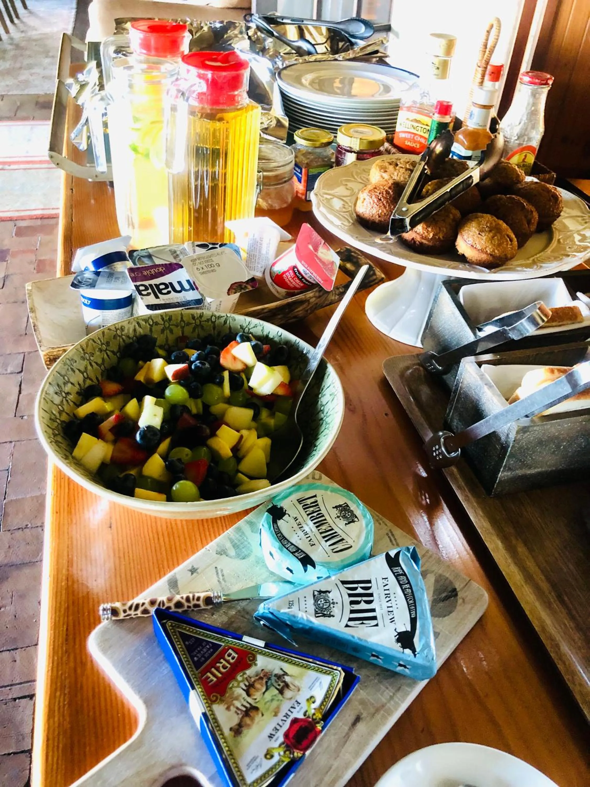 Property building in Wild Rose Country Lodge