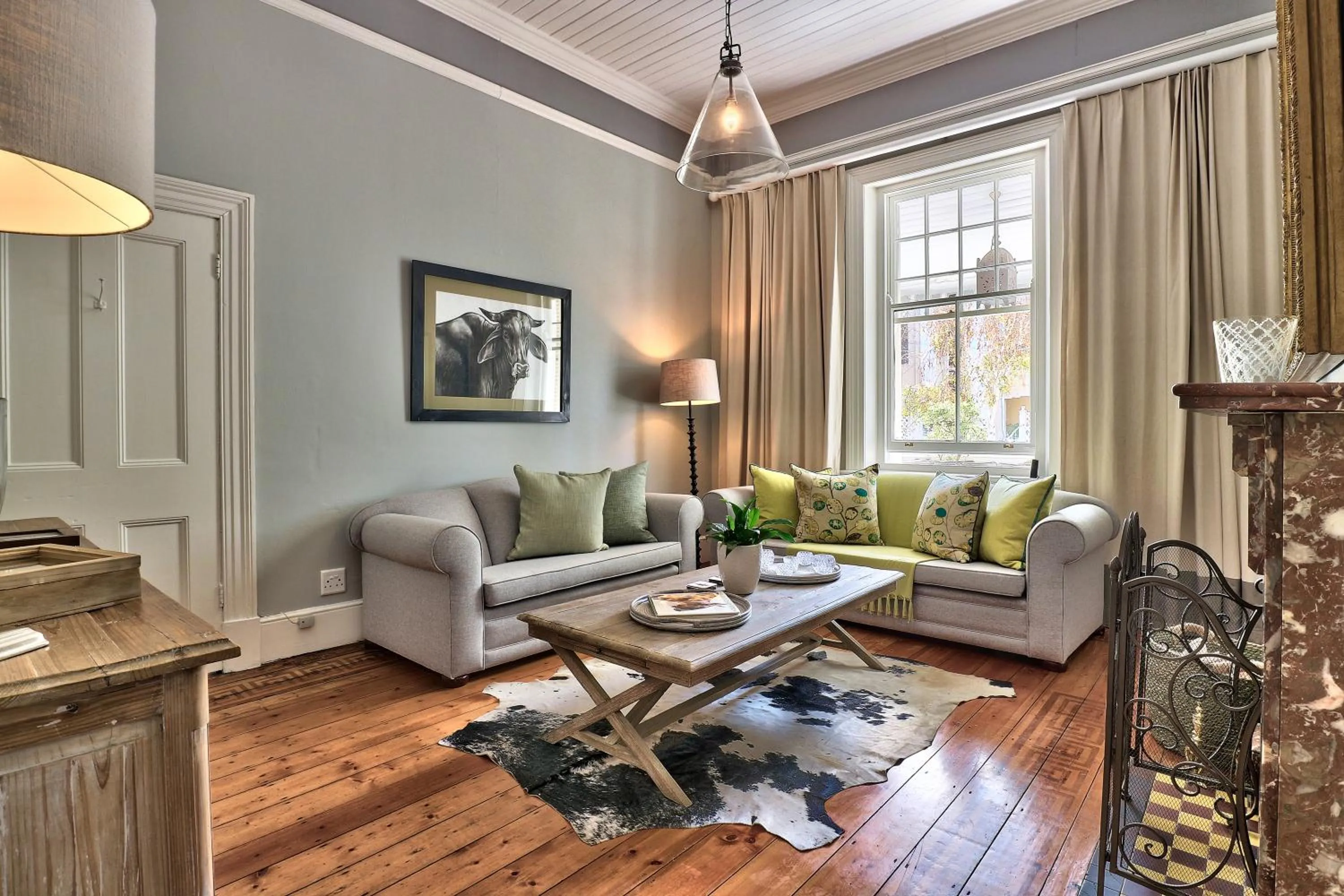 Lounge or bar in Parker Cottage Guesthouse