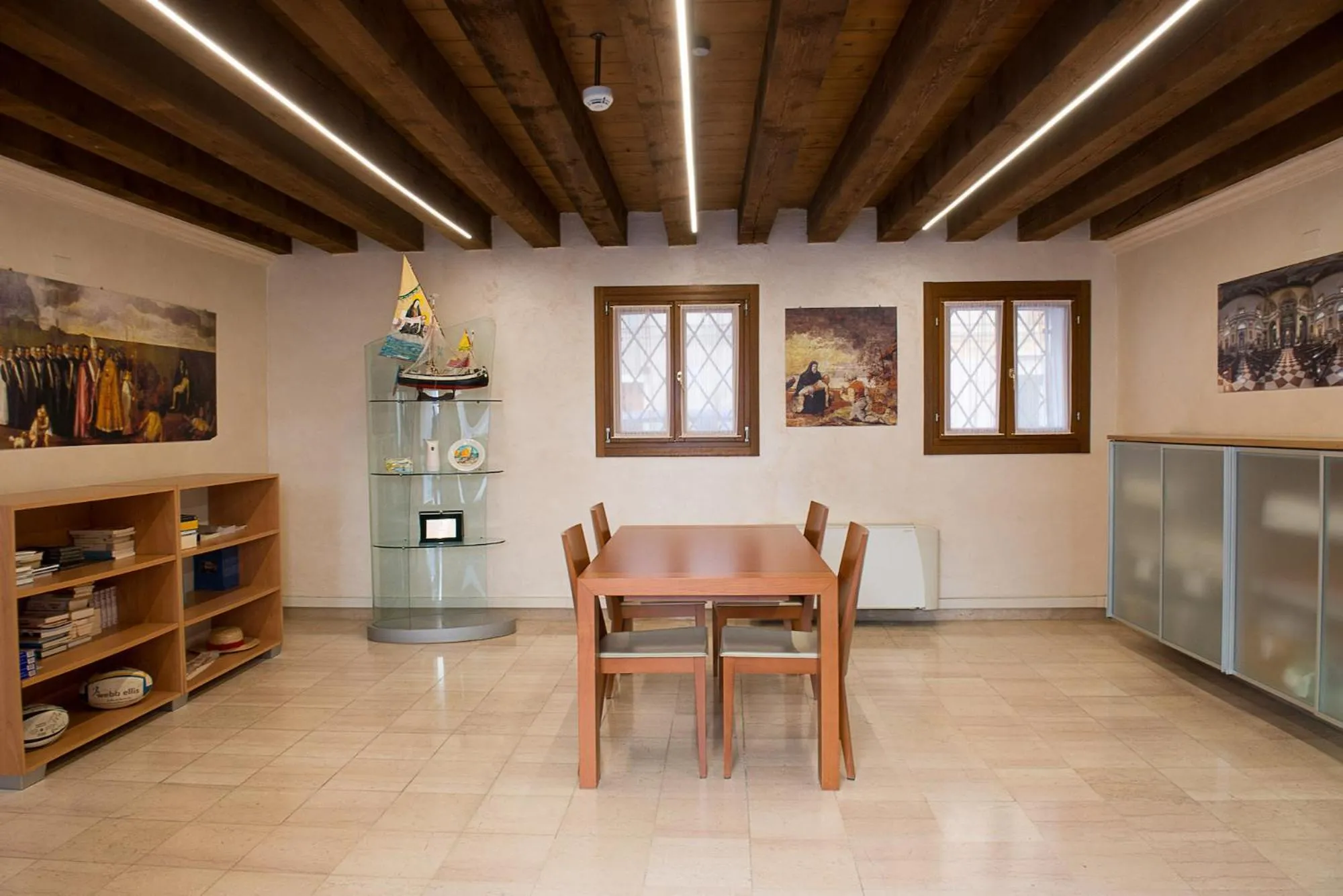 Library in Domus Clugiae - Residenza d'Epoca