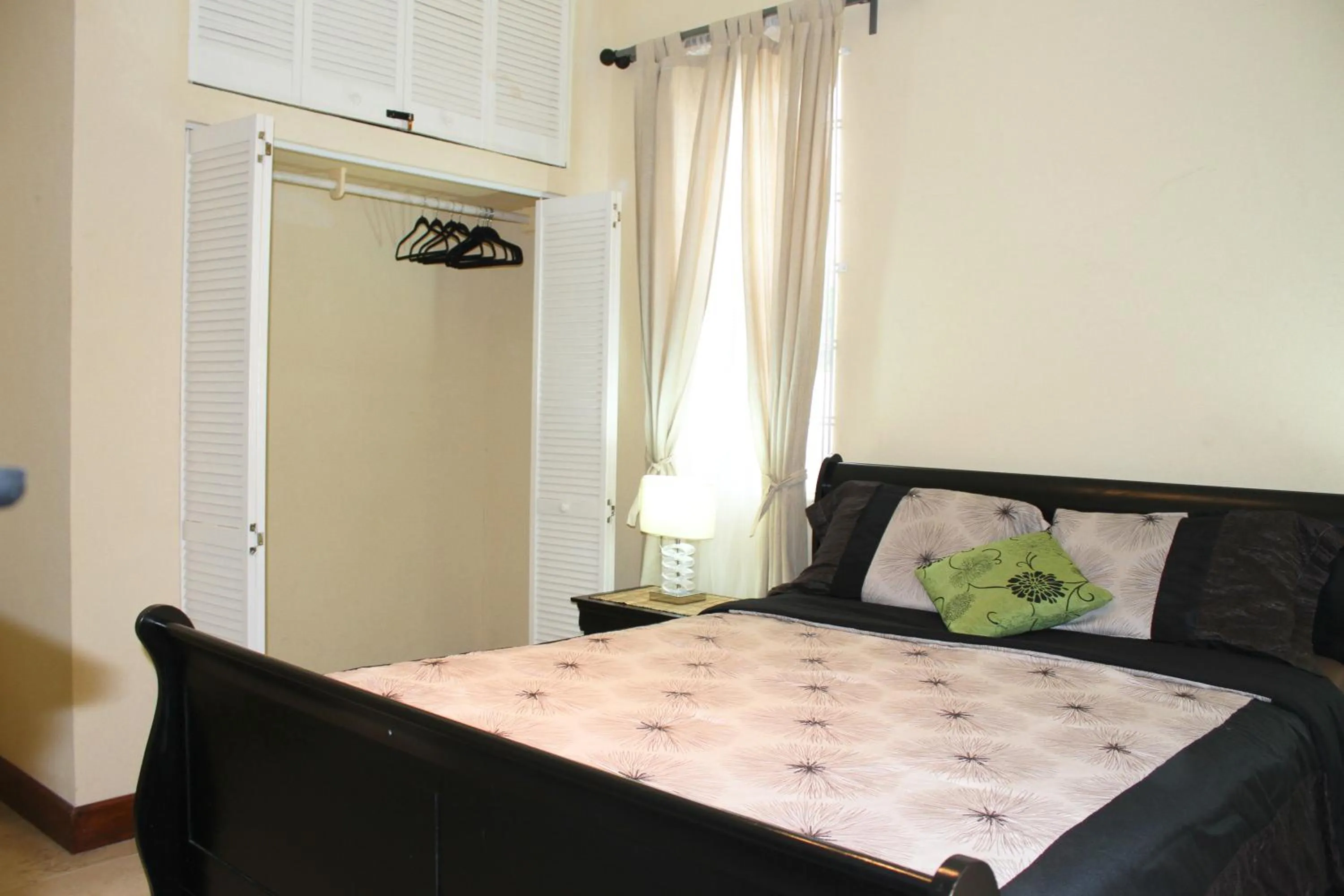 Bed in Eclipse Suite Guest Apartment