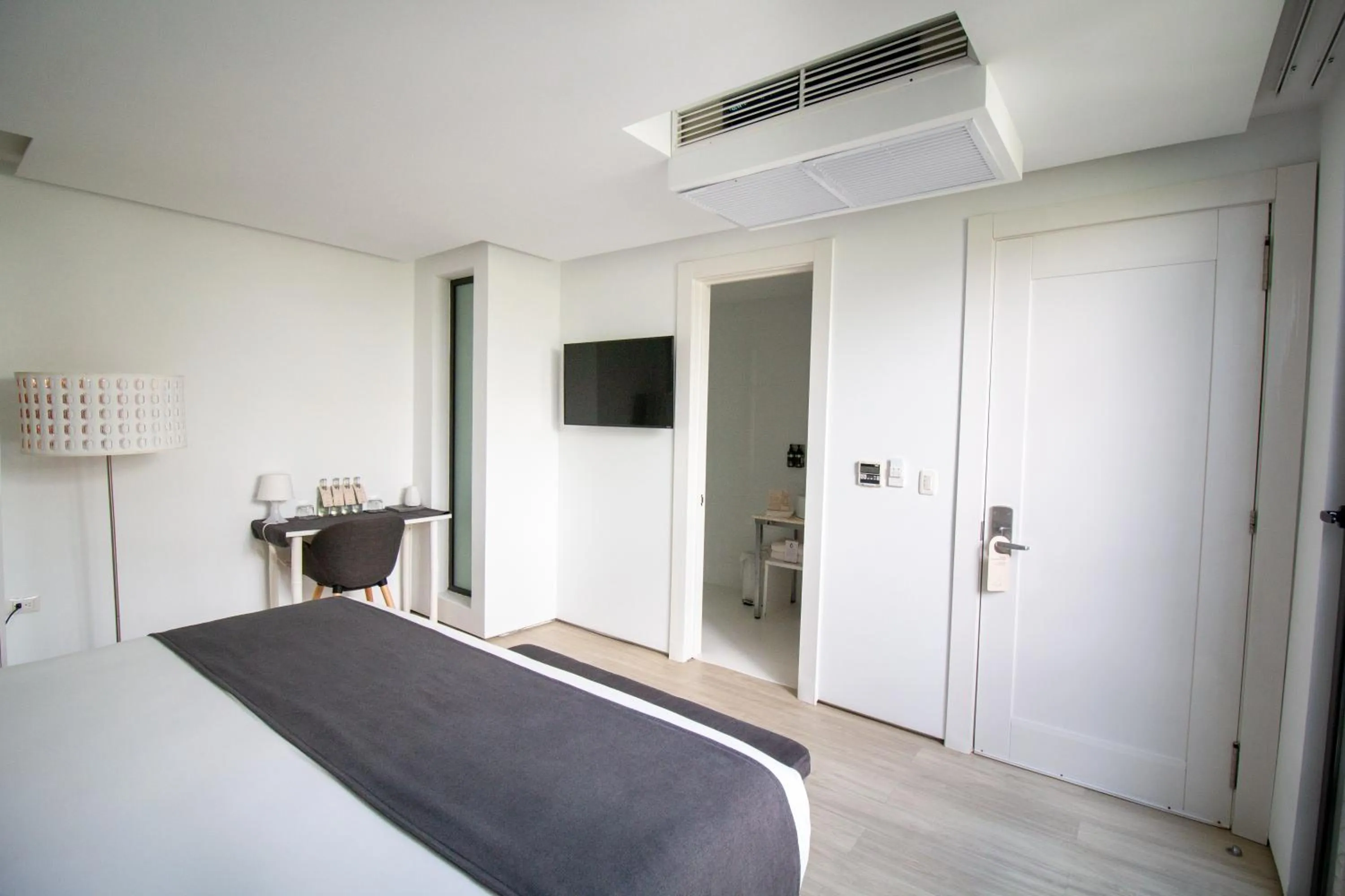 Bed in Golden Bay Galapagos