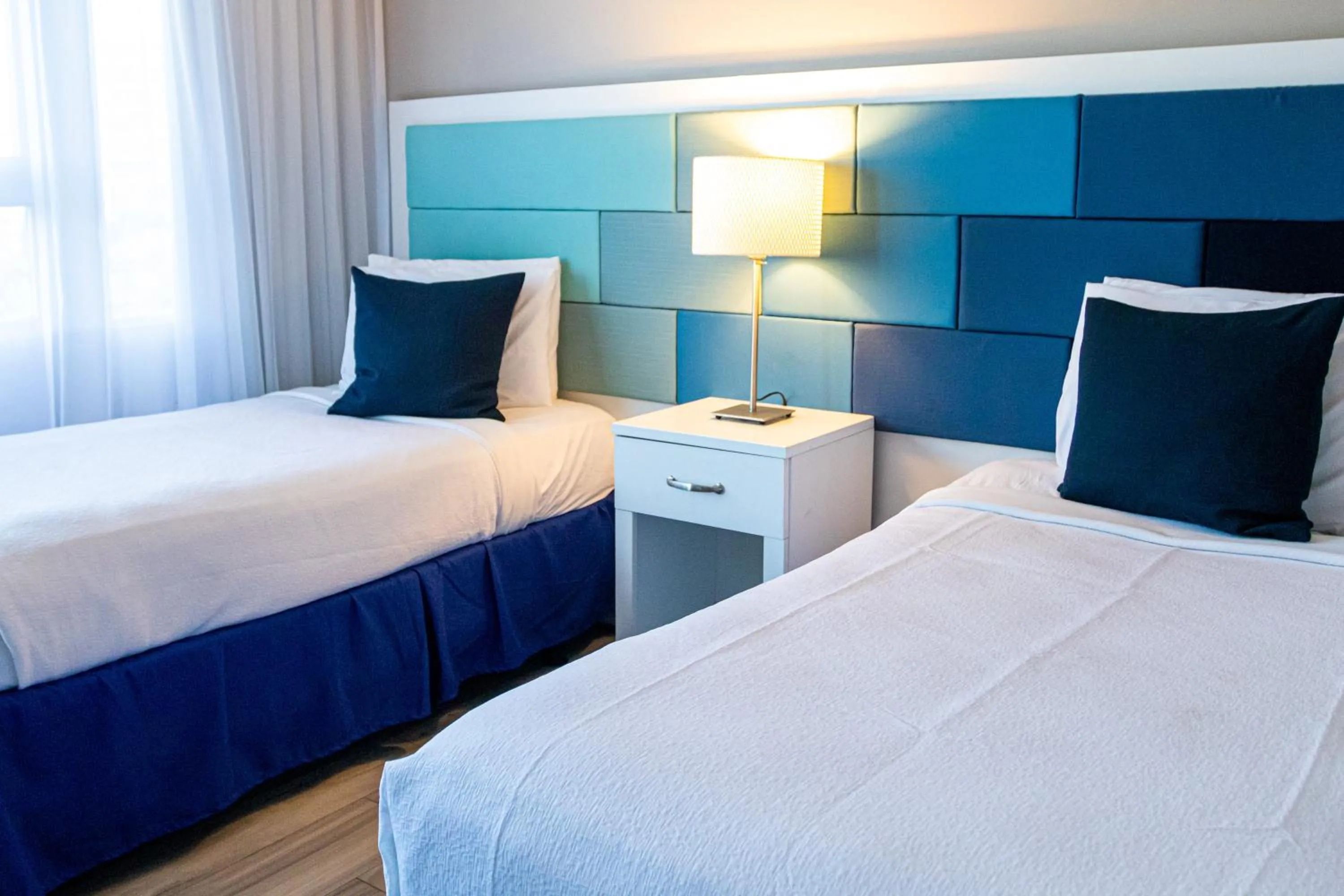 Photo of the whole room, Bed in The Wave Hotel Condado