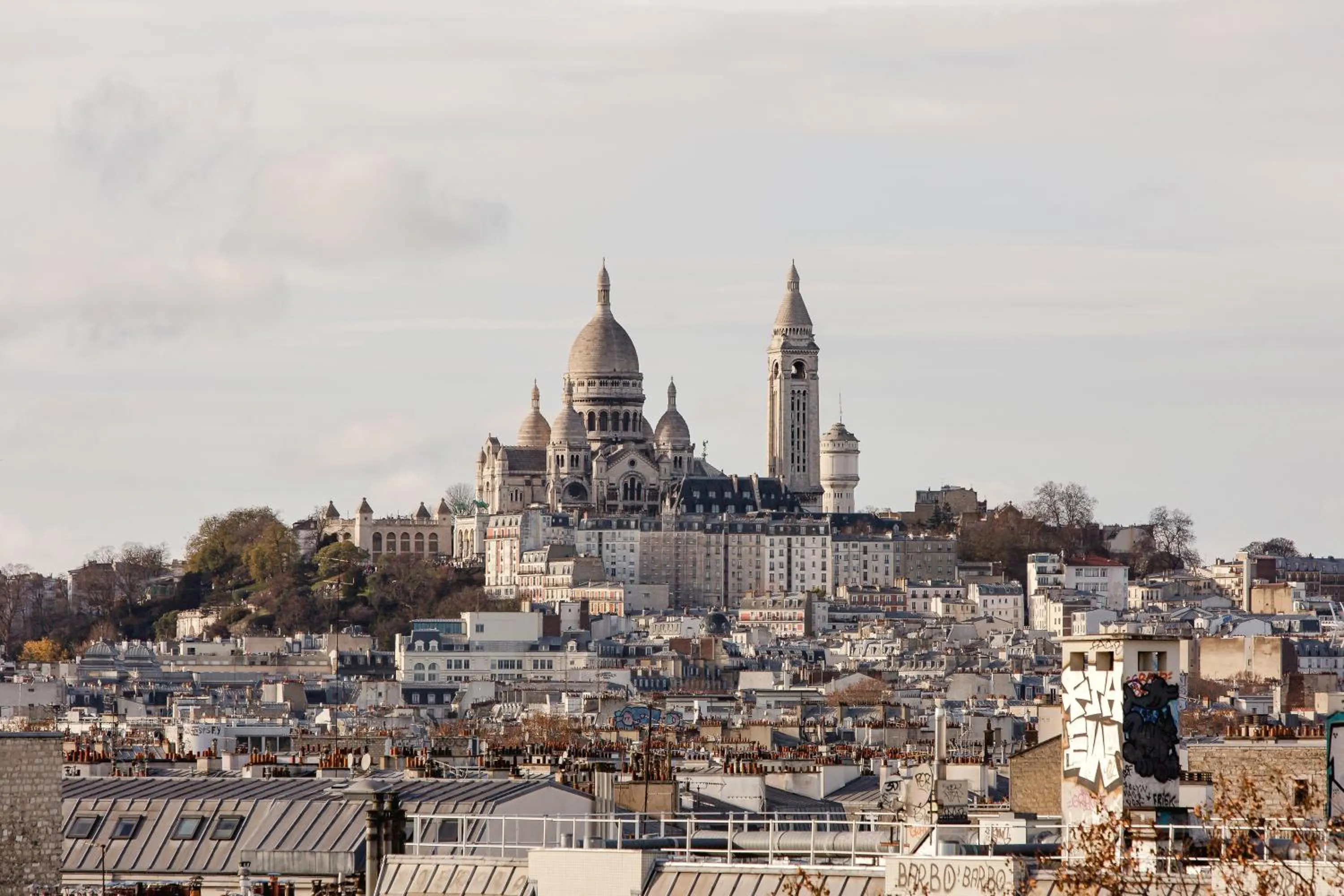 City view in Hôtel de la Comète