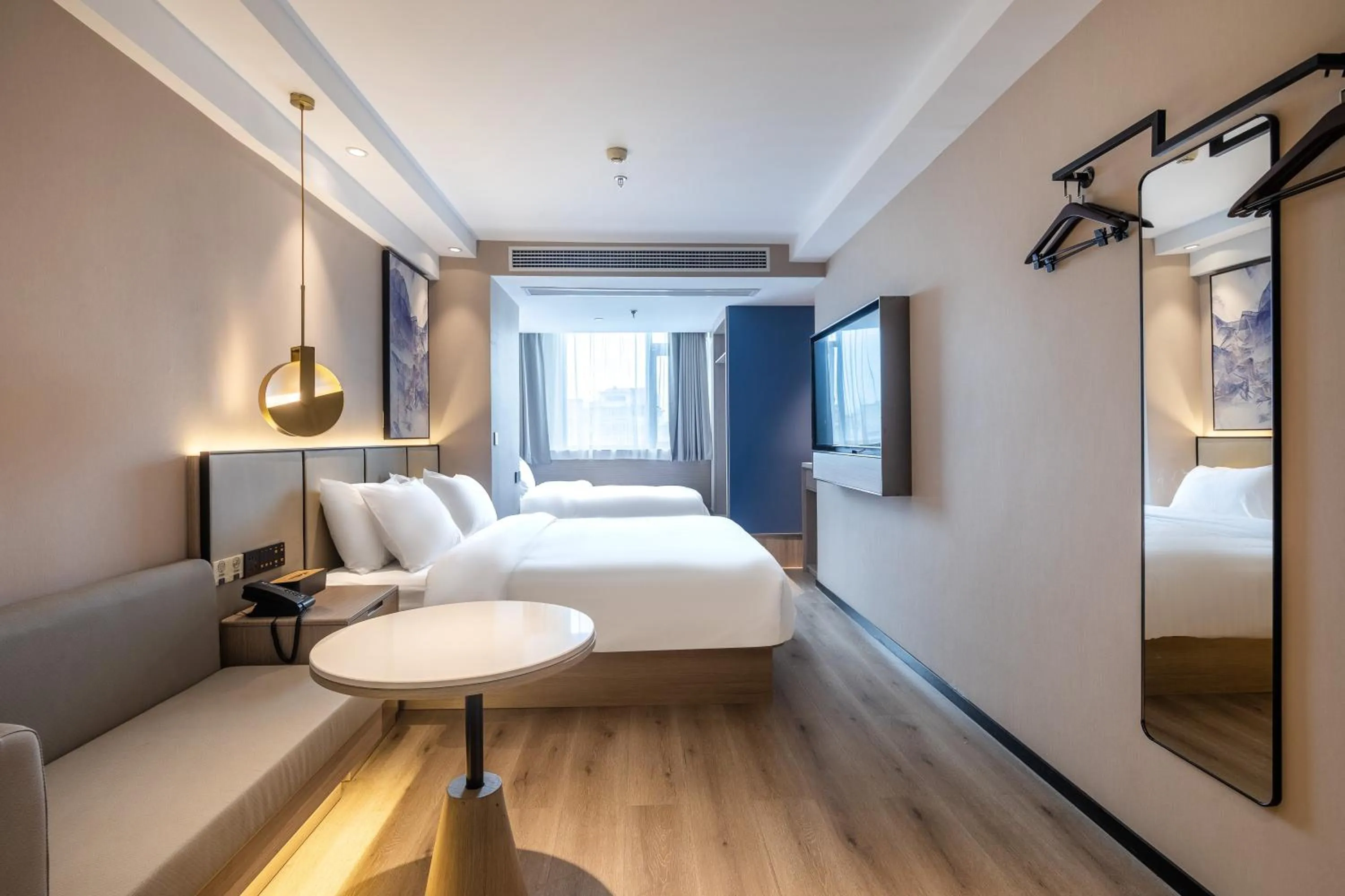 Photo of the whole room, Bed in Xinhuating Business Hotel