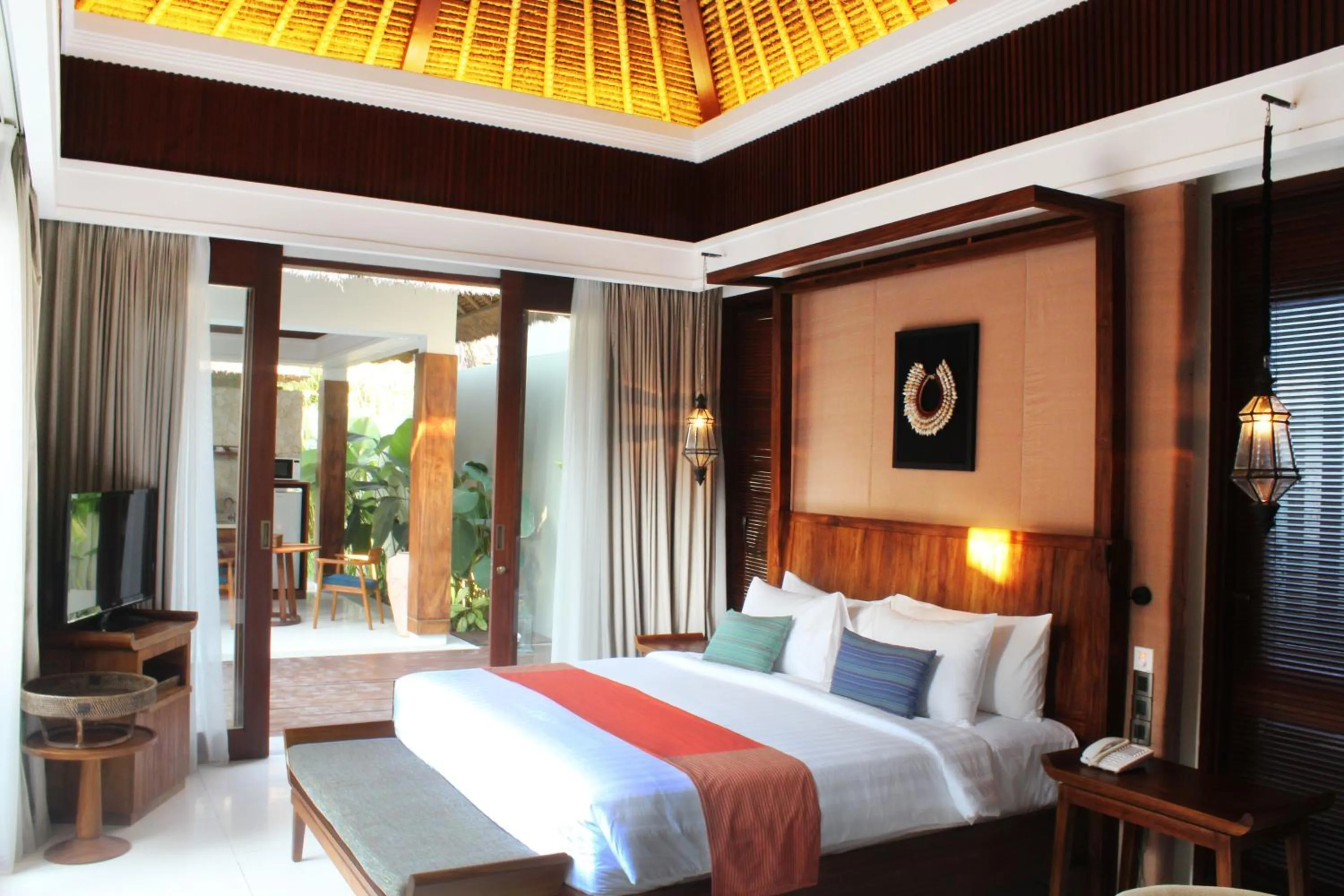 Bedroom, Bed in Regali Villa Canggu