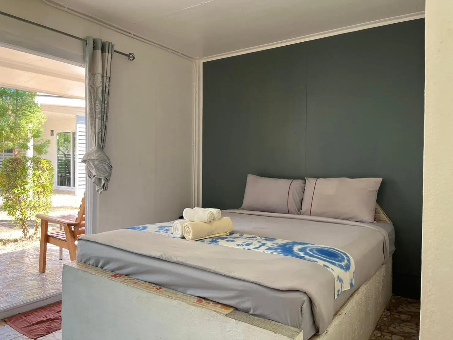 Bed in Smile Resort Koh Mook