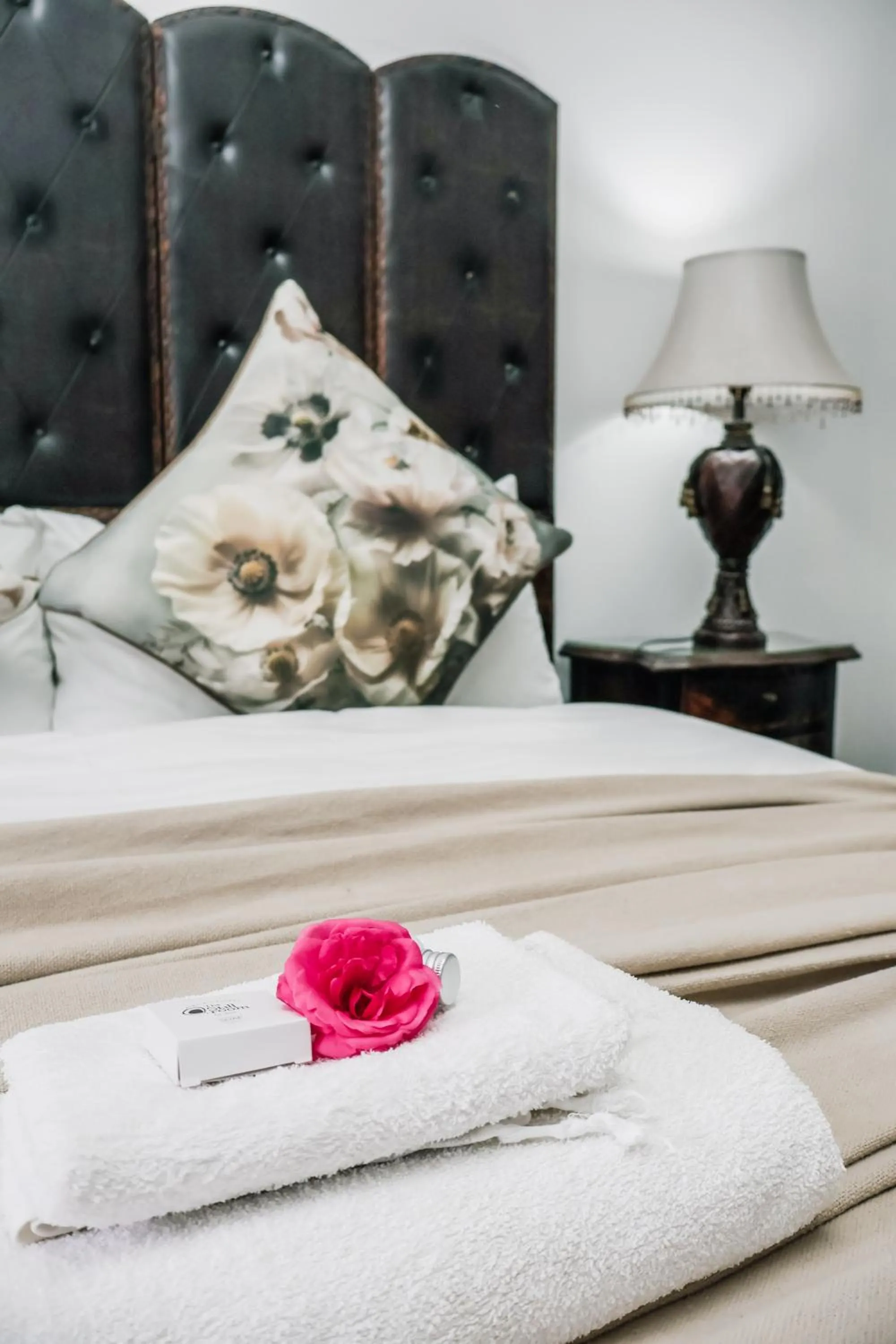 Bed in Lamon Guesthouse