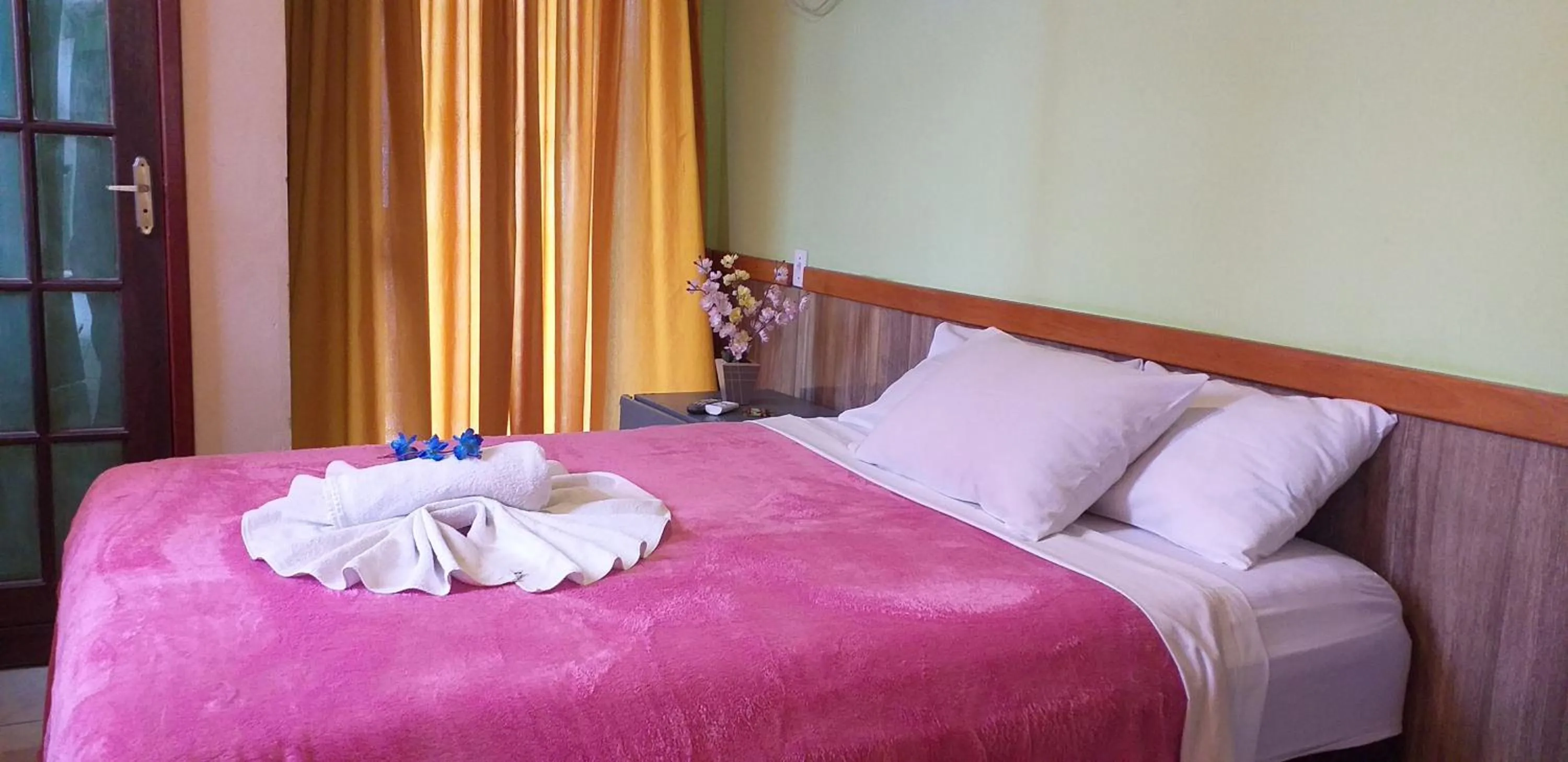 Bed in Pousada Campo Verde