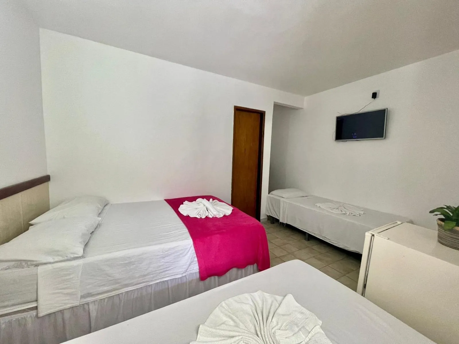 Photo of the whole room, Bed in Pousada Campo Verde