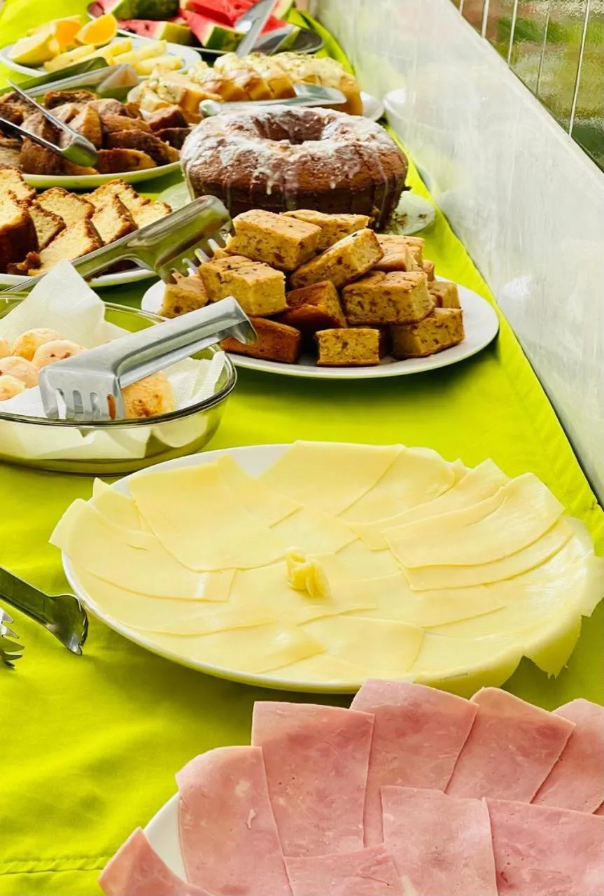 Buffet breakfast in Pousada Campo Verde