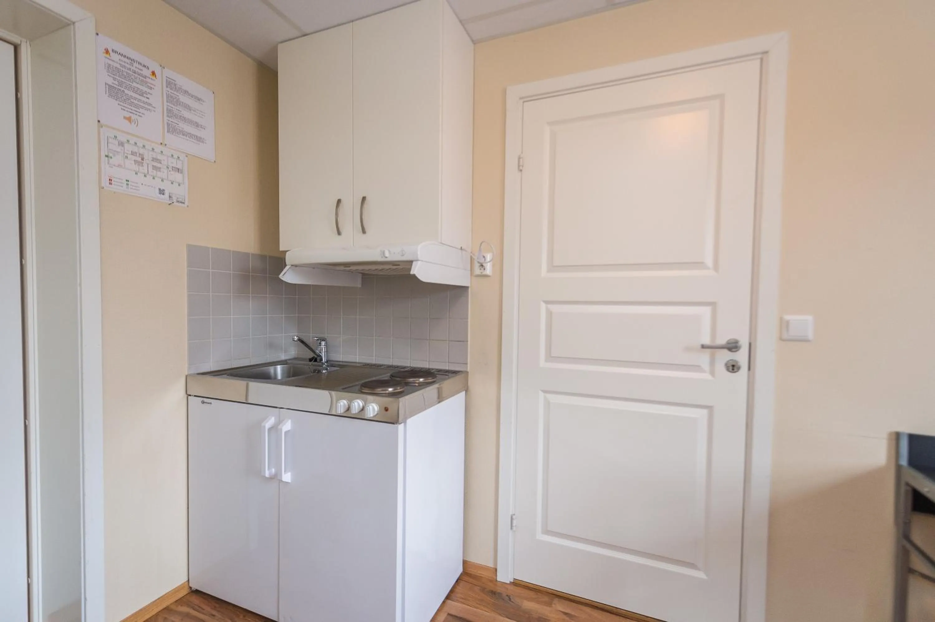 Kitchen or kitchenette in Toranes Overnatting