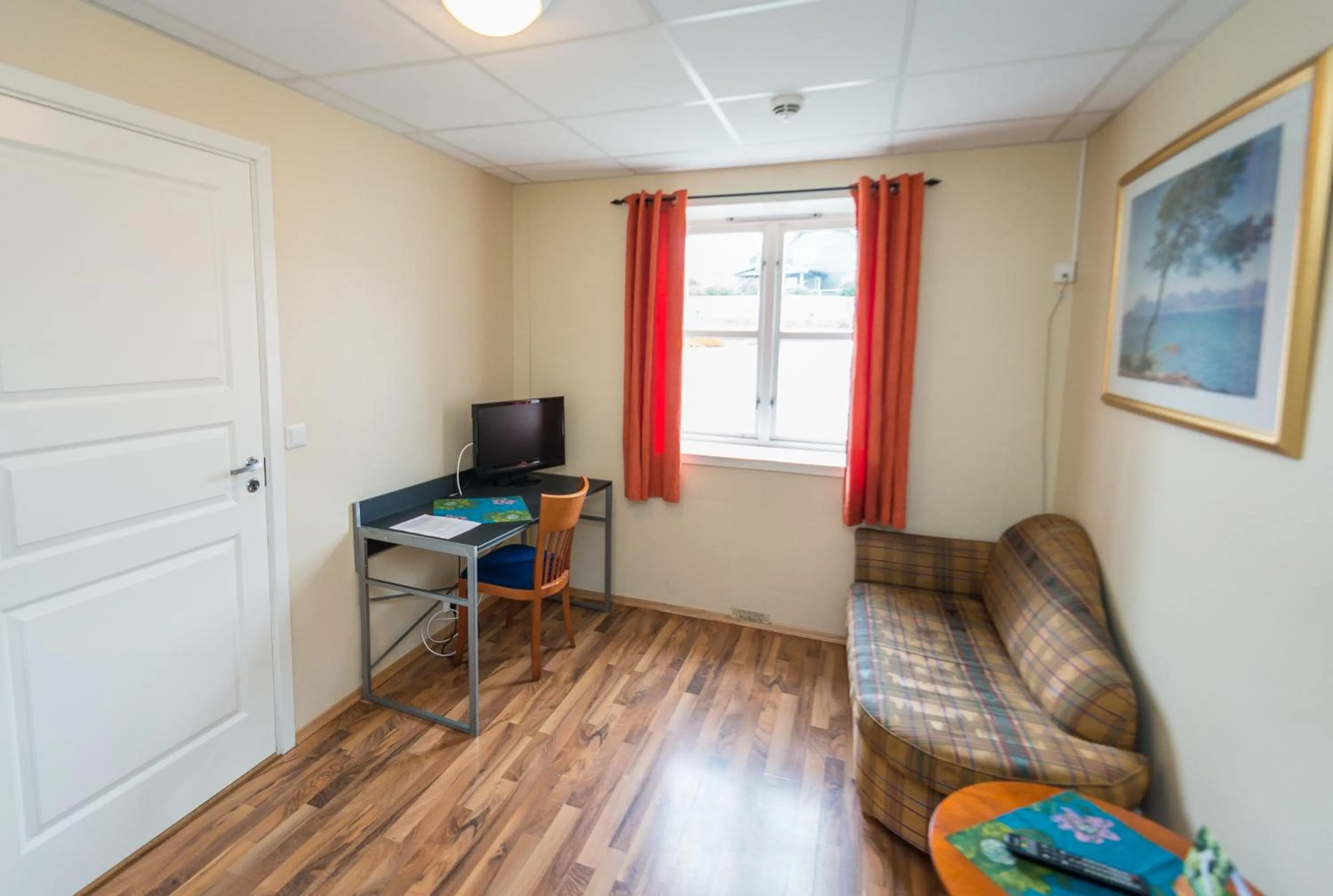 Bathroom in Toranes Overnatting