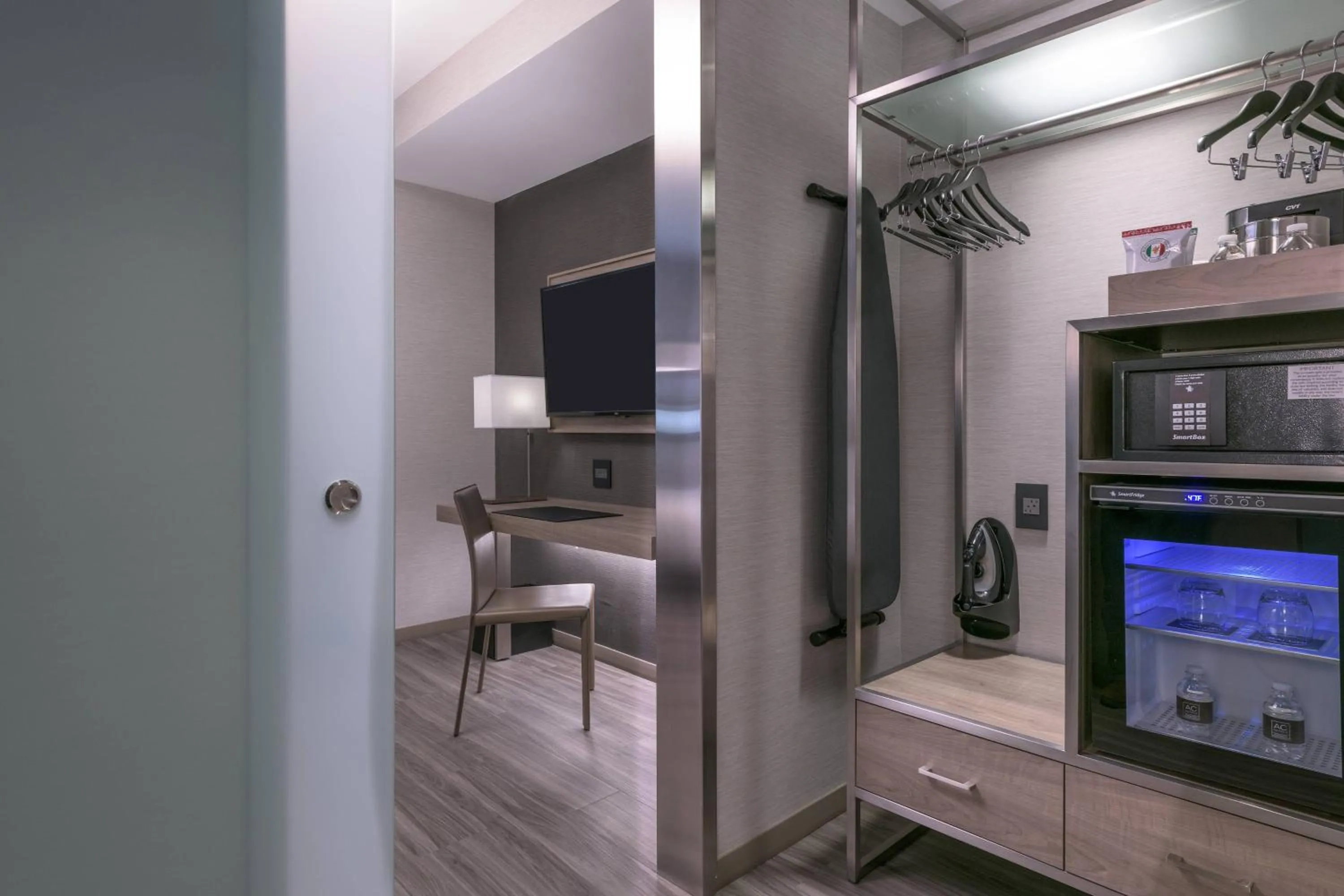 Photo of the whole room in AC Hotel by Marriott Boston North