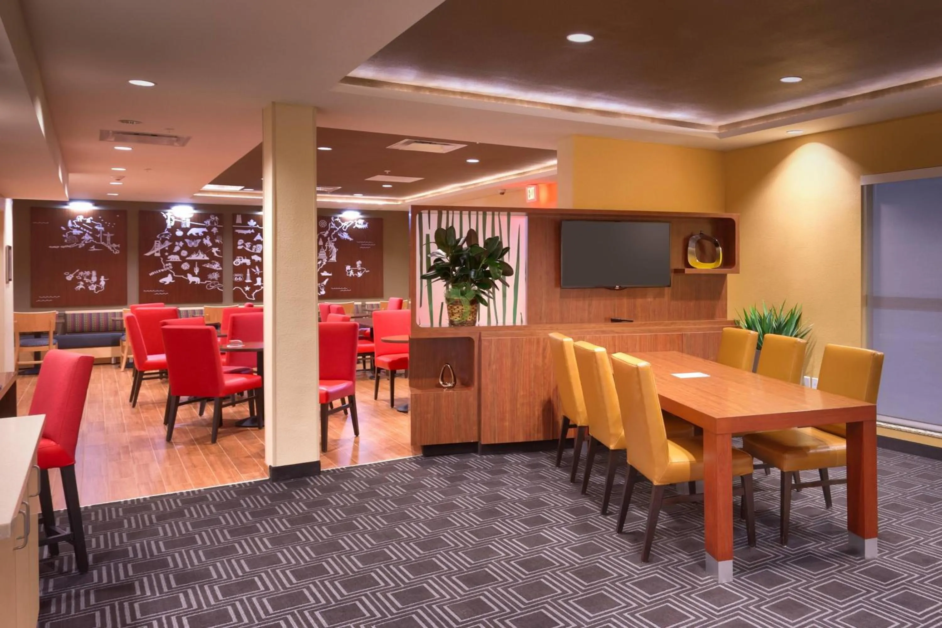 Lobby or reception in TownePlace Suites by Marriott Dickinson