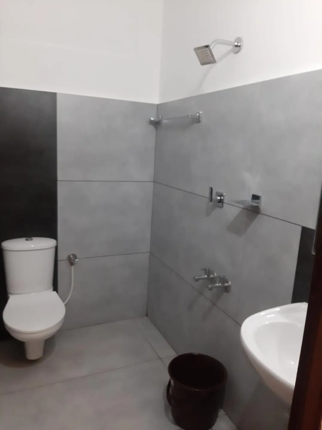 Bathroom in Shalimar Residency