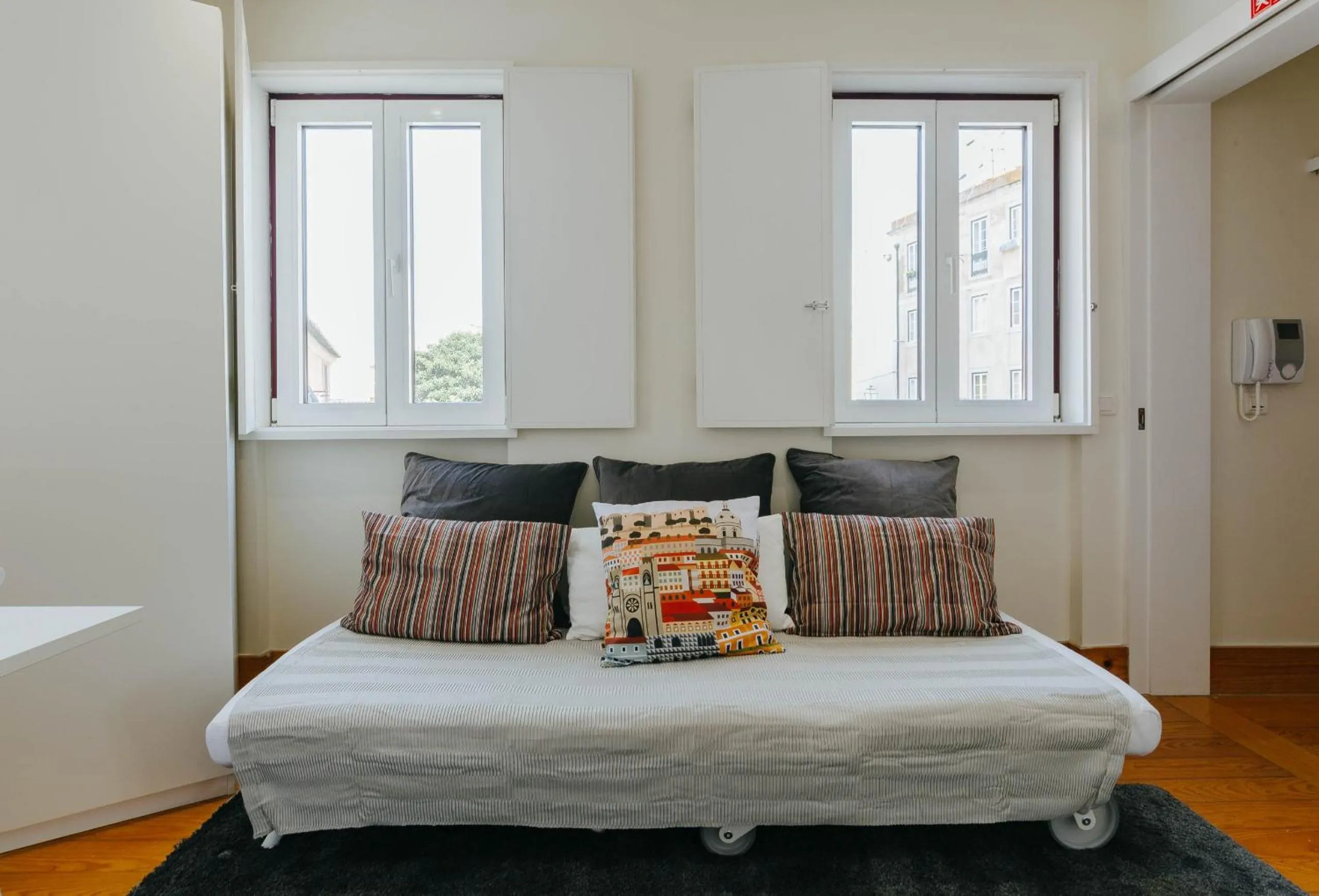 Living room, Bed in RENT4REST LISBON DOWNTOWN TINY STUDIO Apartments