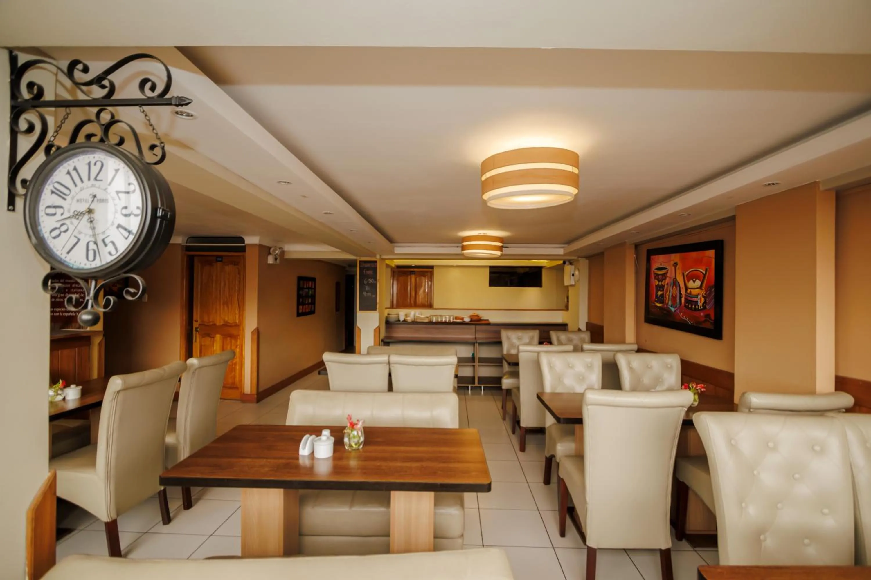 Restaurant/places to eat in Principe III