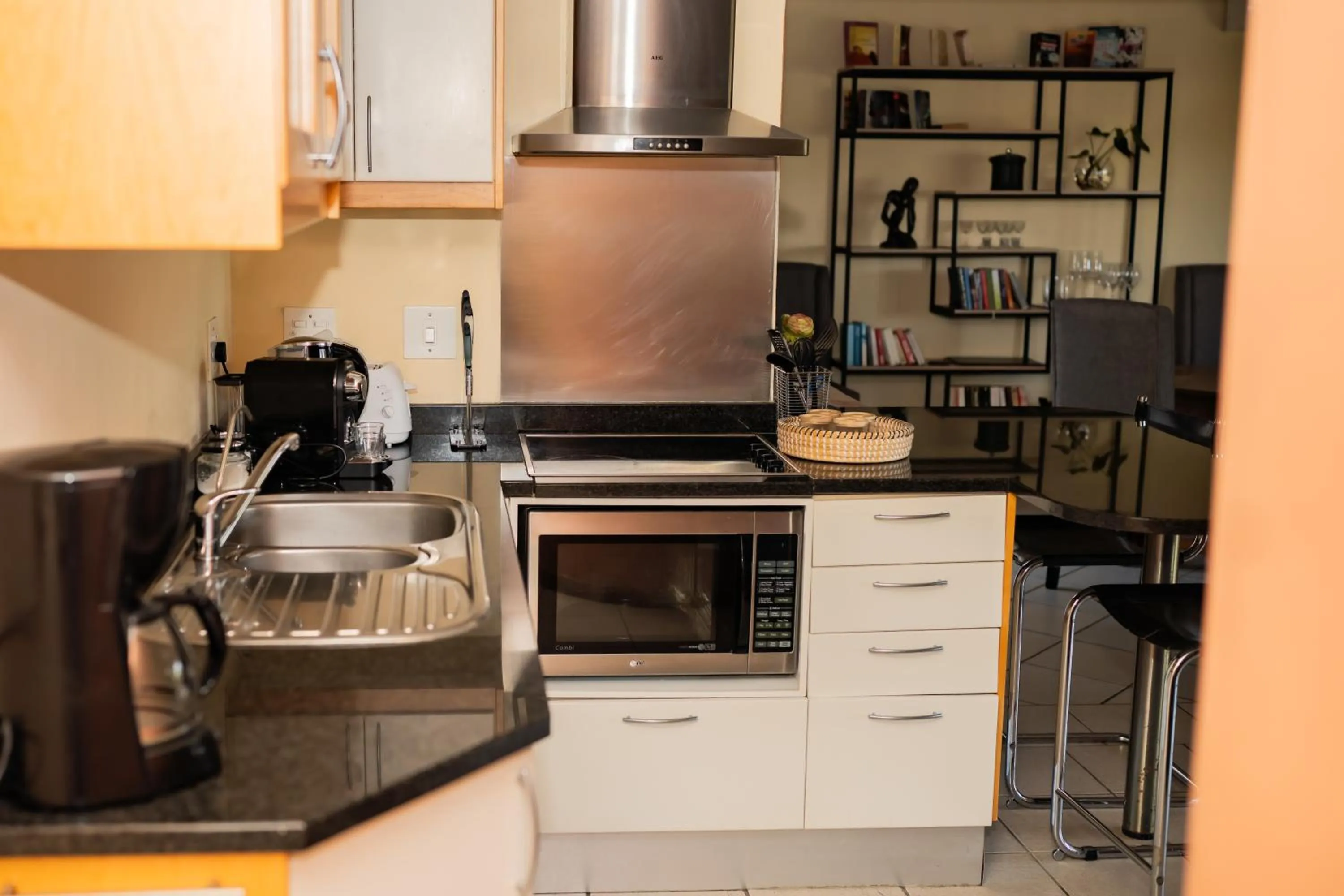 Kitchen or kitchenette in De Wingerd Wijnland Lodge