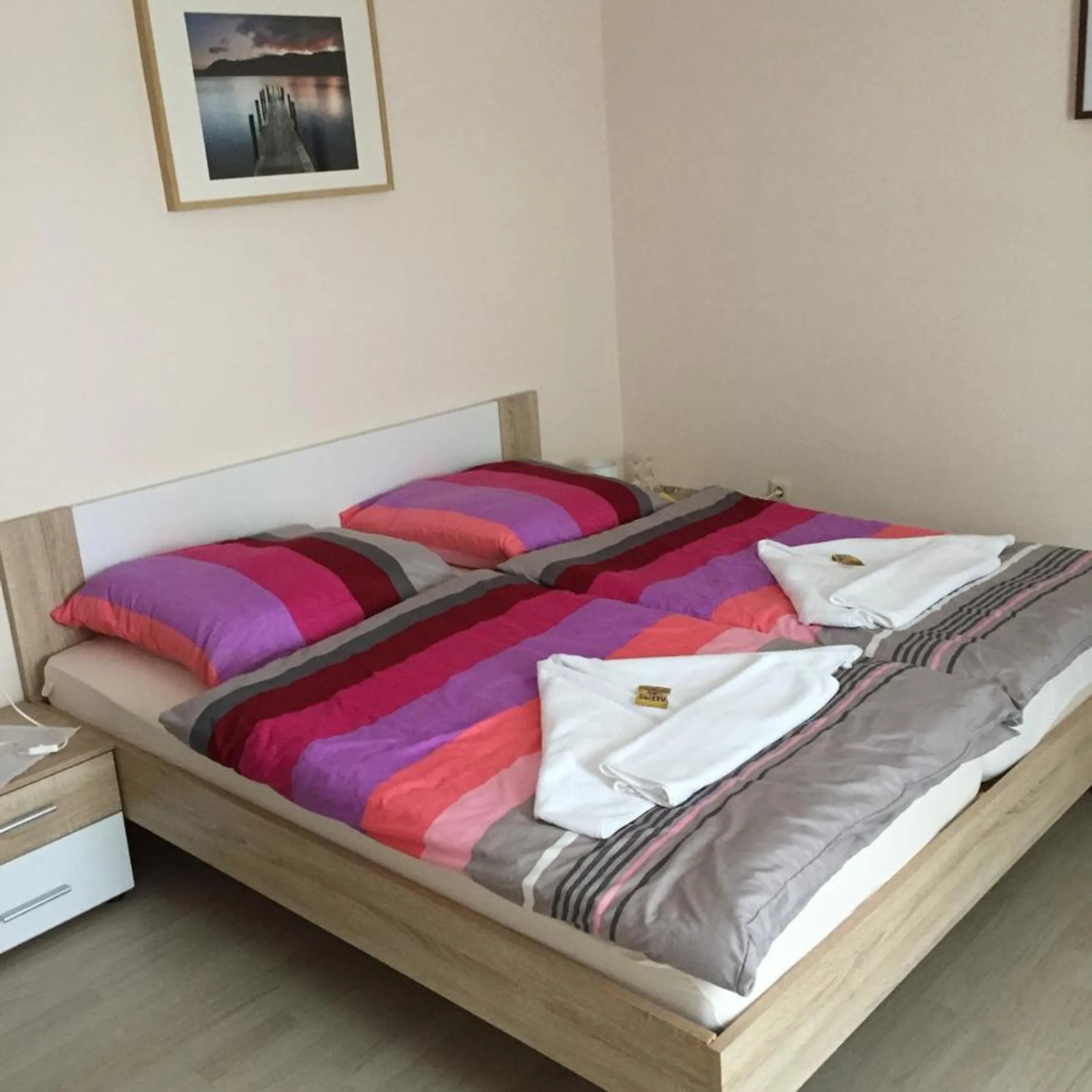 Photo of the whole room, Bed in Frankenstube