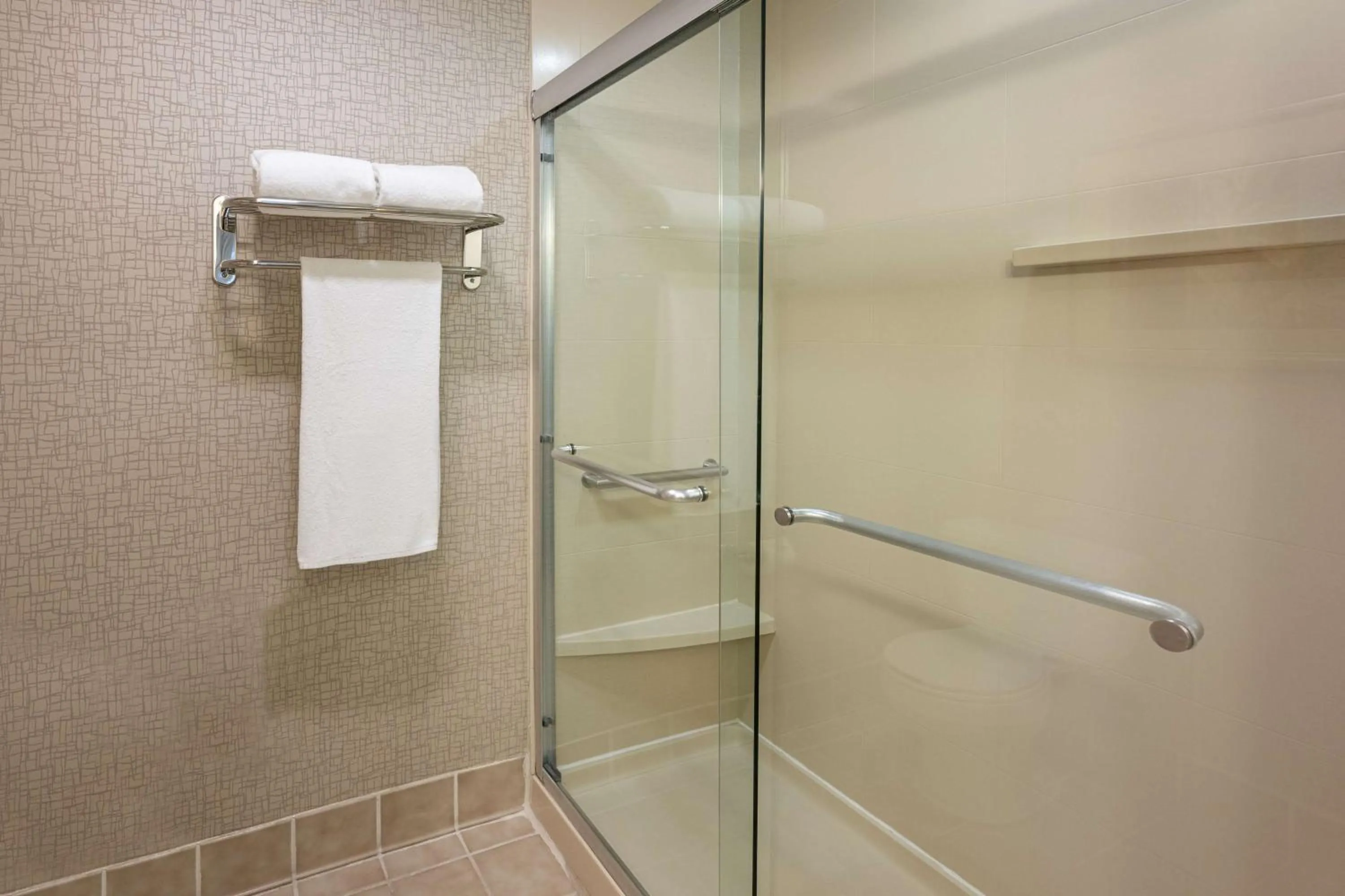 Bathroom in Hyatt House Herndon/Reston