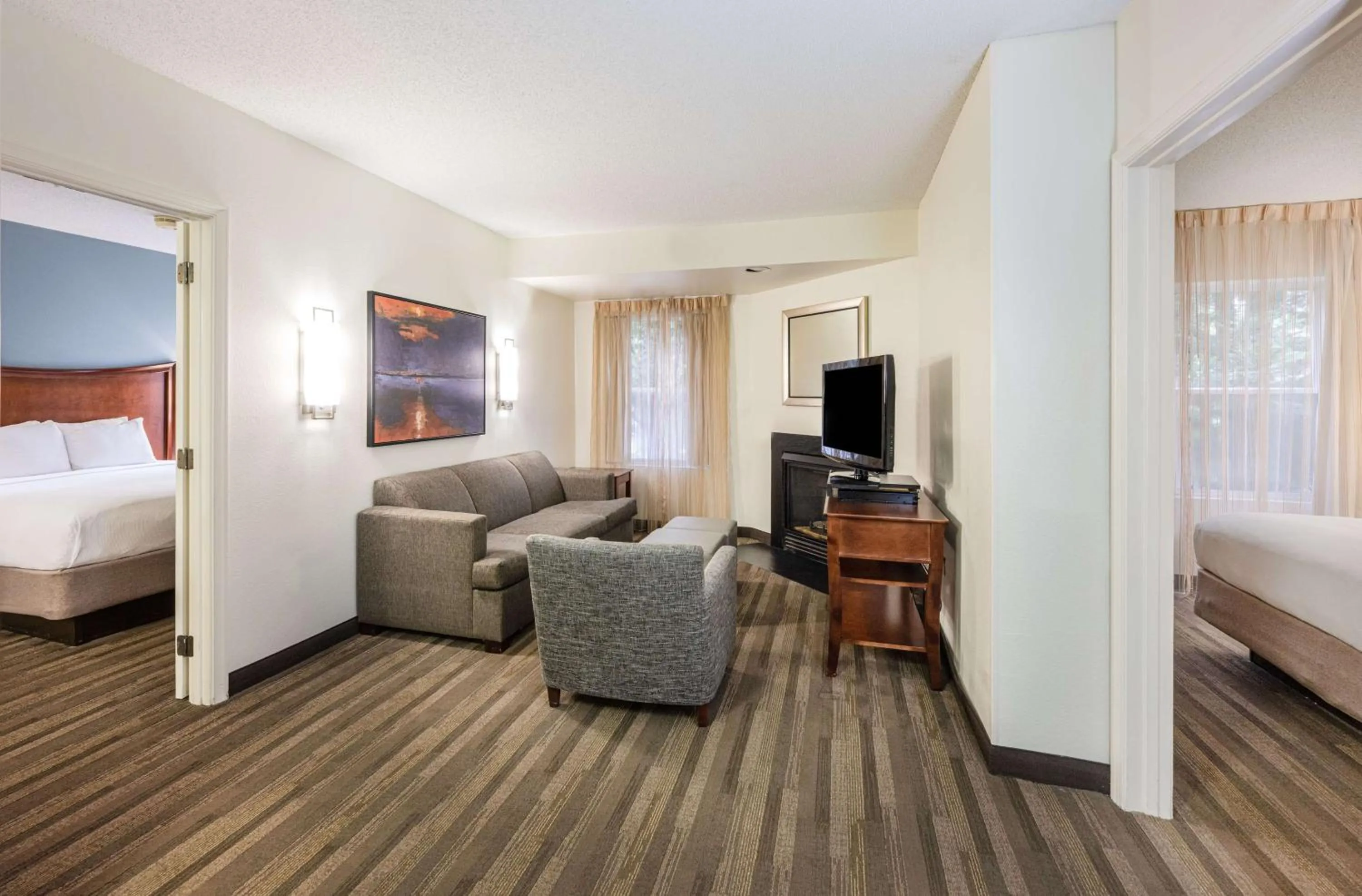 Photo of the whole room, Bed in Hyatt House Herndon/Reston