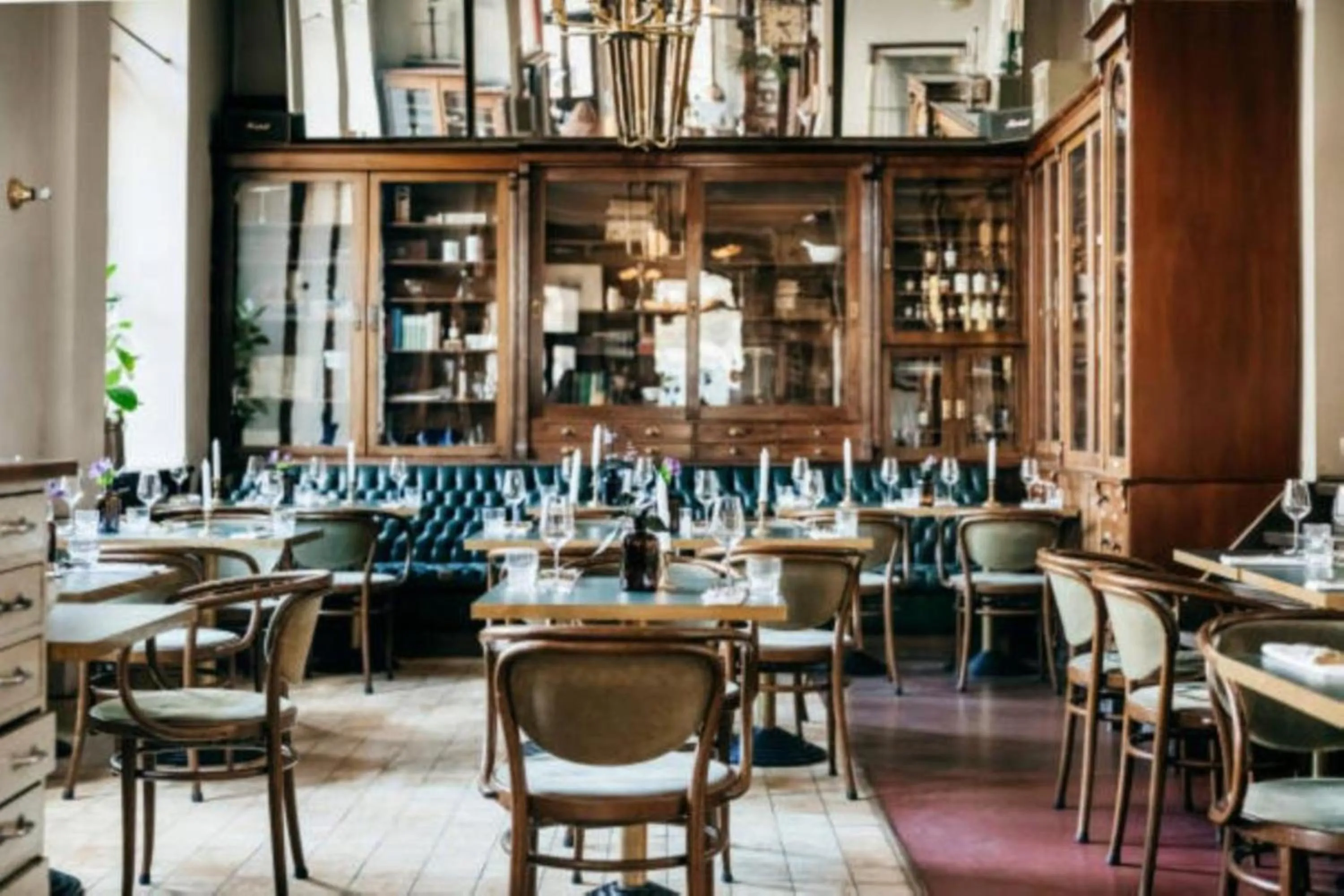 Property building in Hotel Precesion Palace Near Delhi Airport