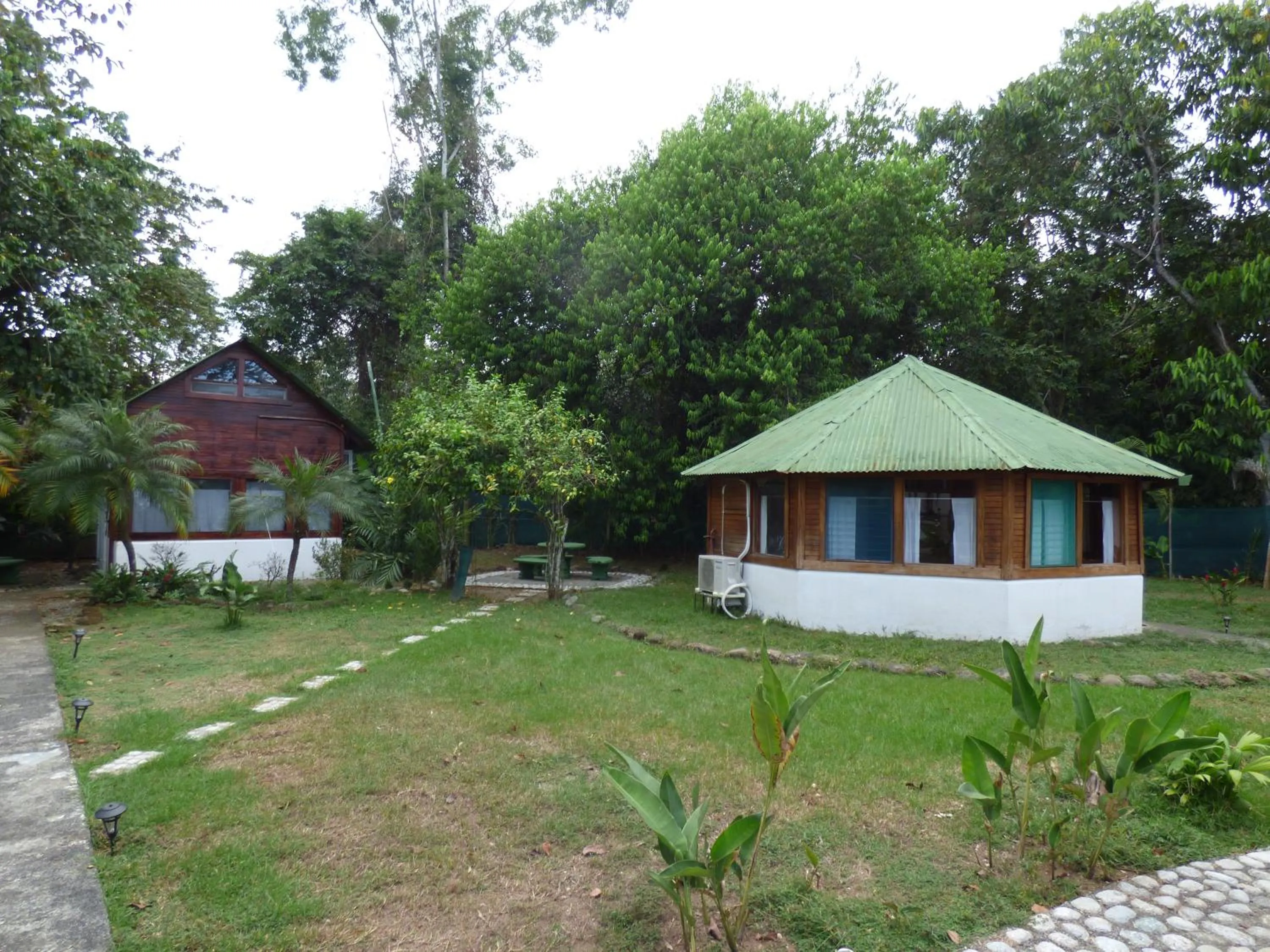Garden in Corcovado Beach Lodge
