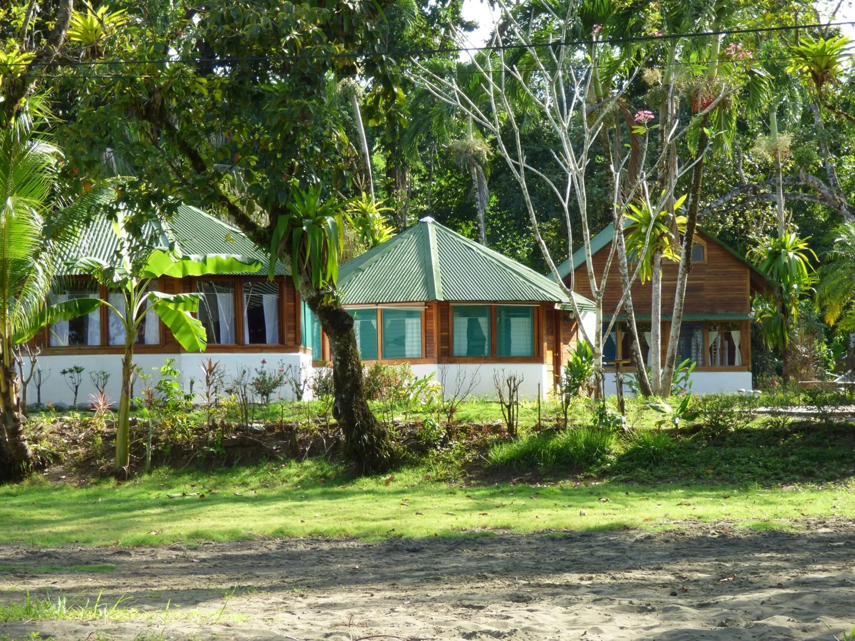 Area and facilities in Corcovado Beach Lodge