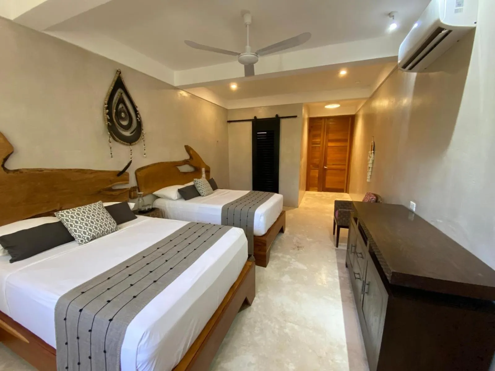 Bed in Holbox Deluxe Apartments