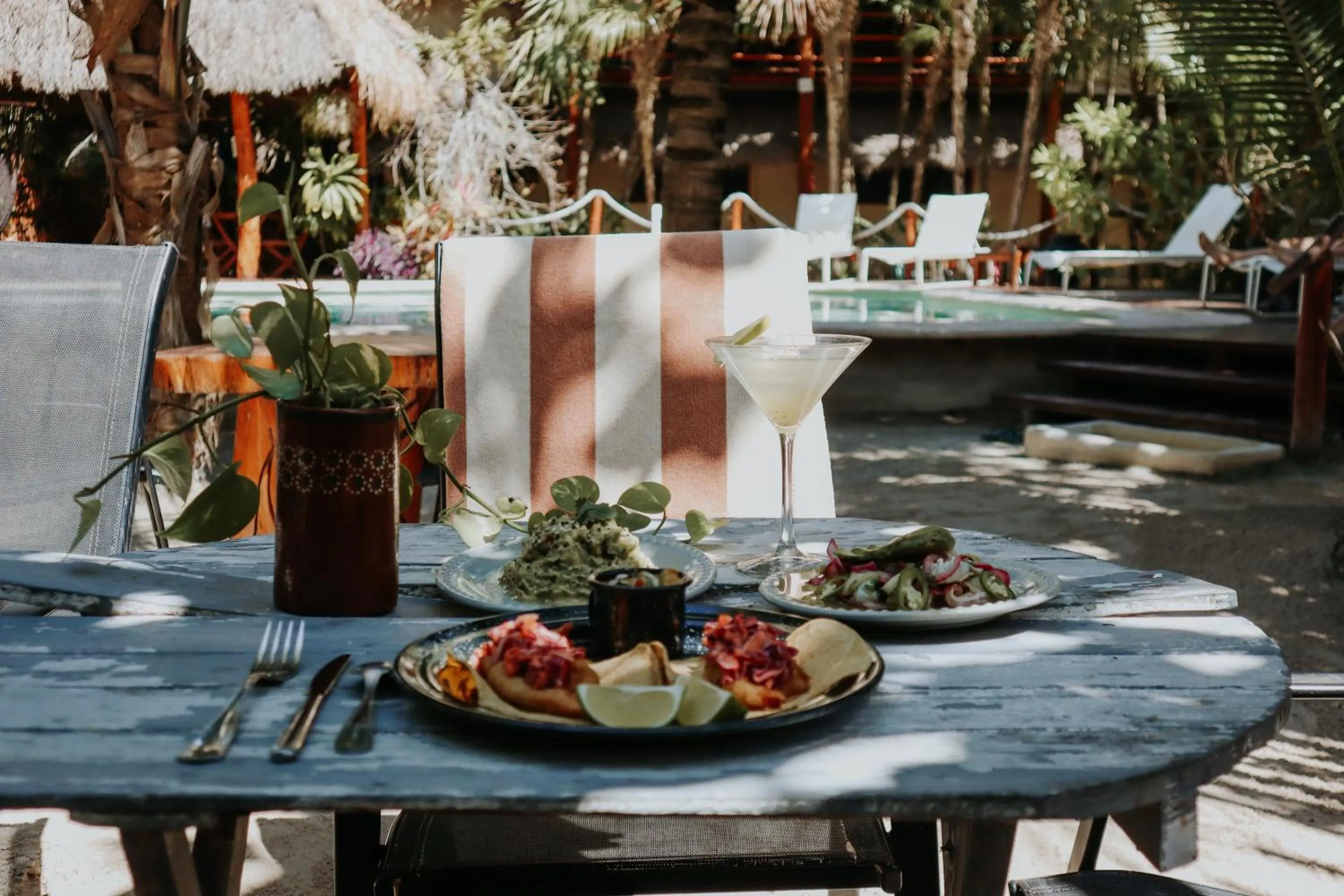 Food and drinks in Holbox Deluxe Apartments
