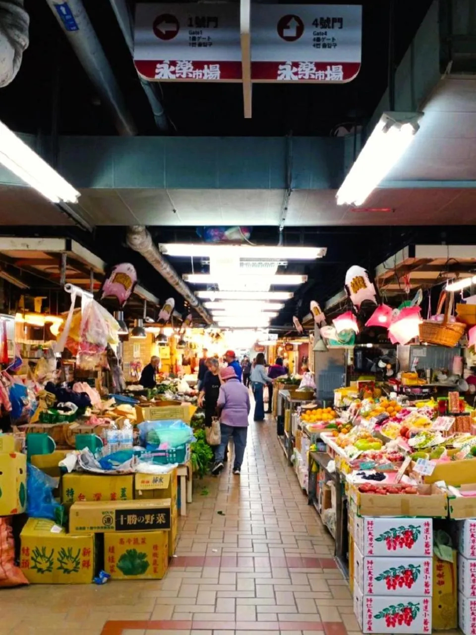 Nearby landmark in V-one Hotel - Ningxia No. 2 Inn