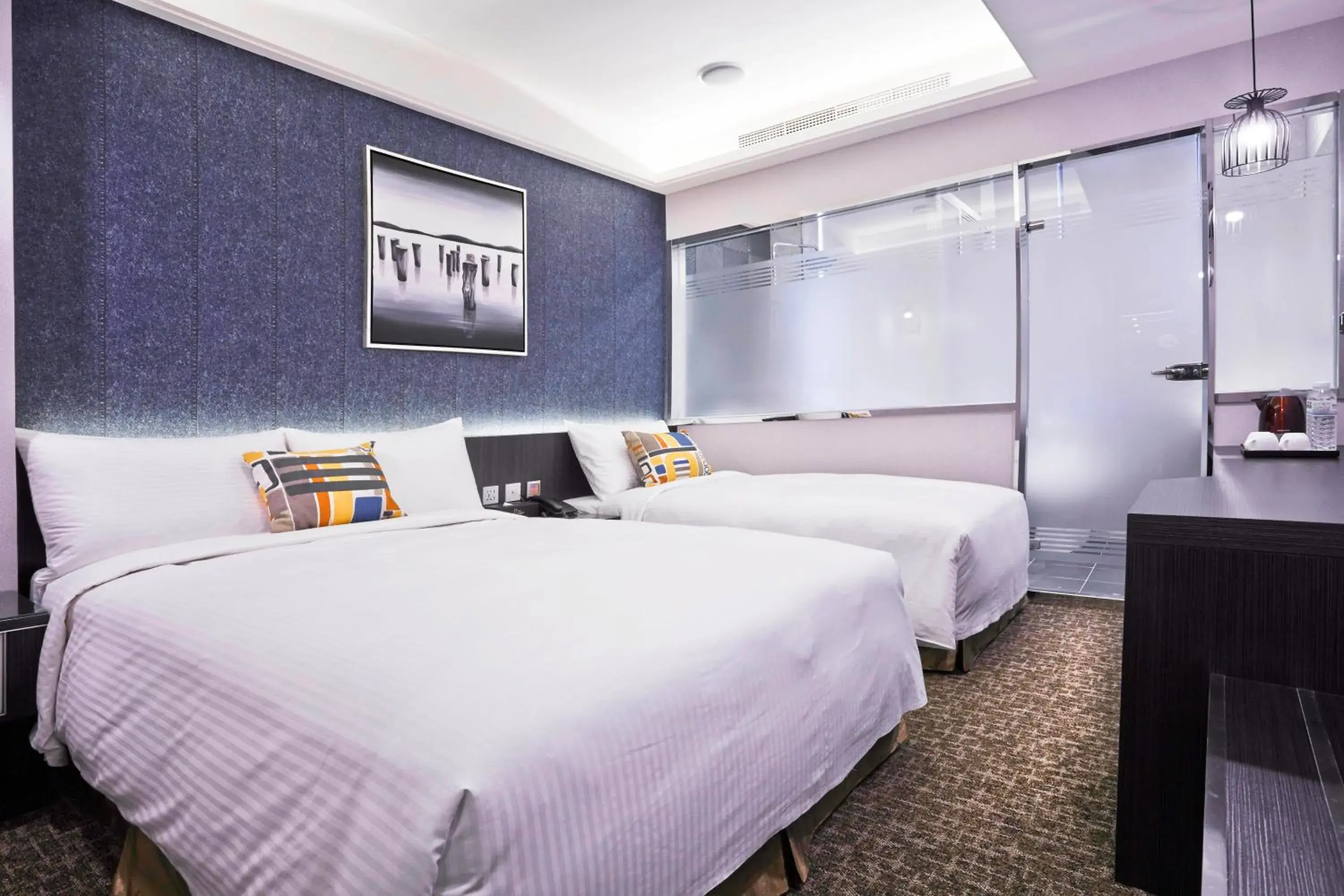 Triple Room in V-one Hotel - Ningxia No. 2 Inn Triple Room in V-one Hotel - Ningxia No. 2 Inn