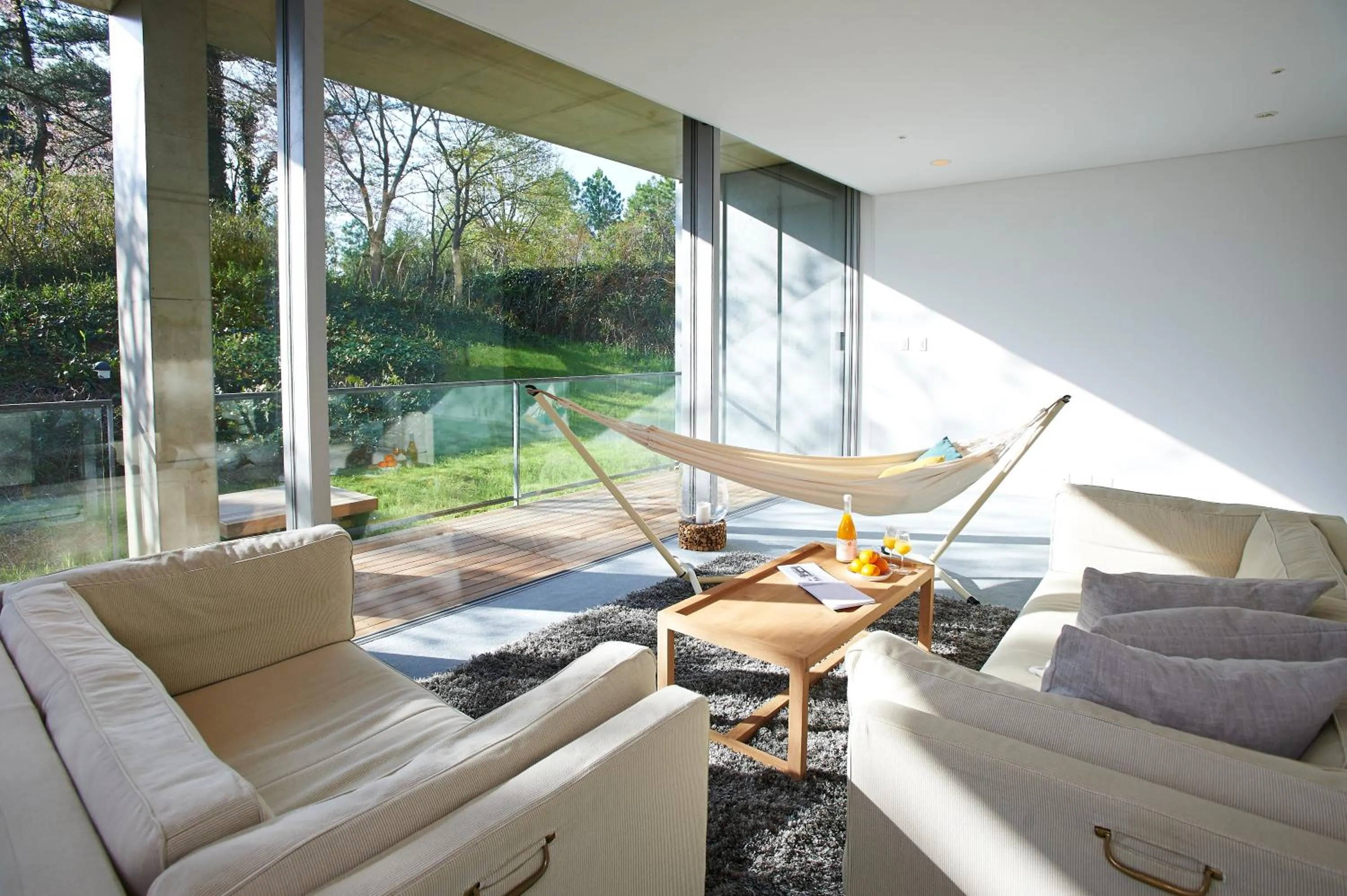 Day in SETOUCHI RETREAT by Onko Chishin