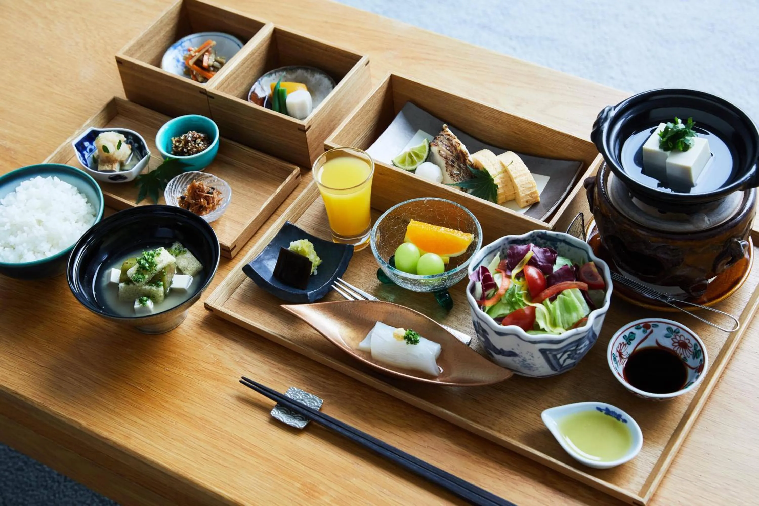 Breakfast in SETOUCHI RETREAT by Onko Chishin