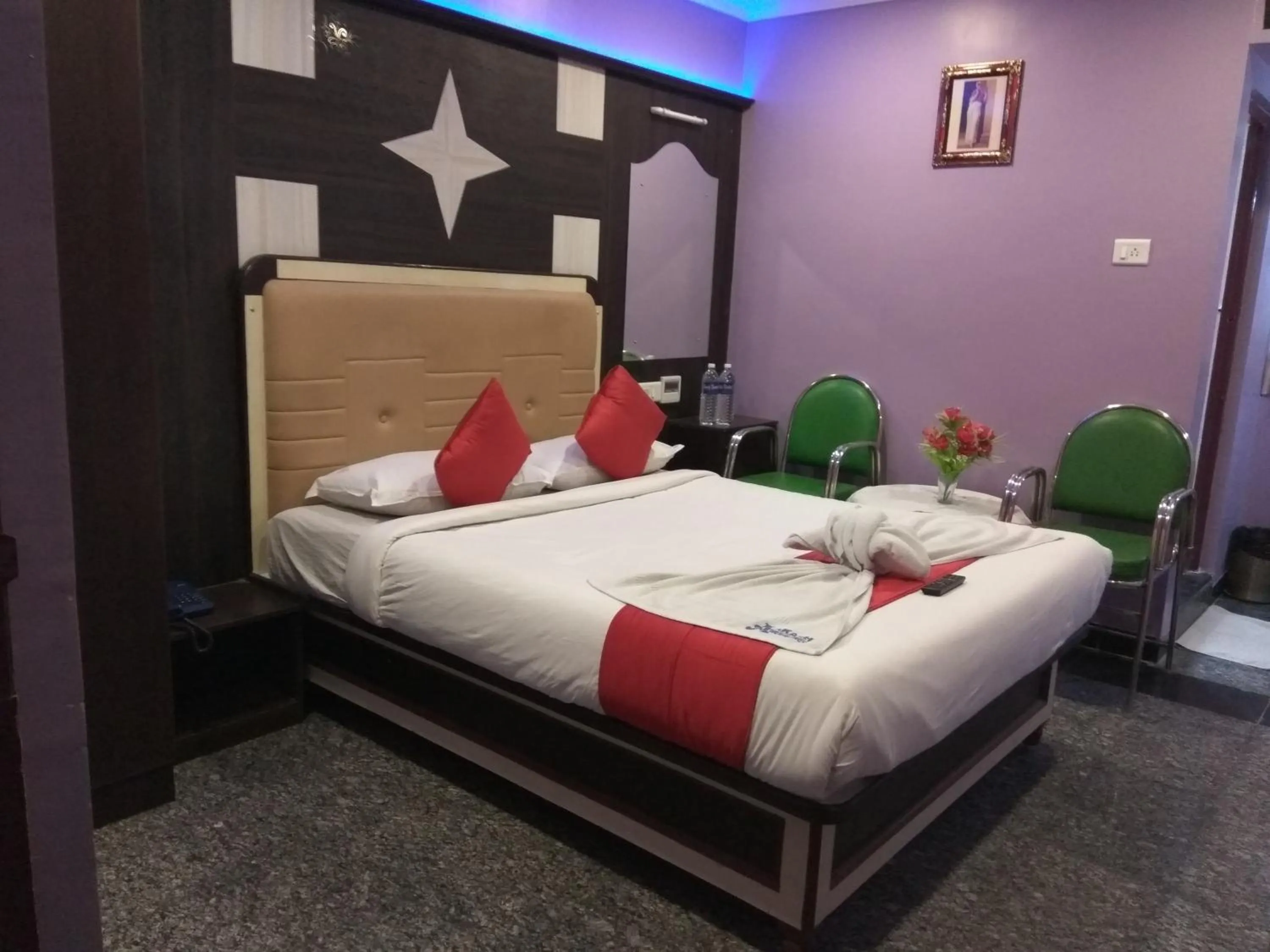 Bed in Aakash Residency