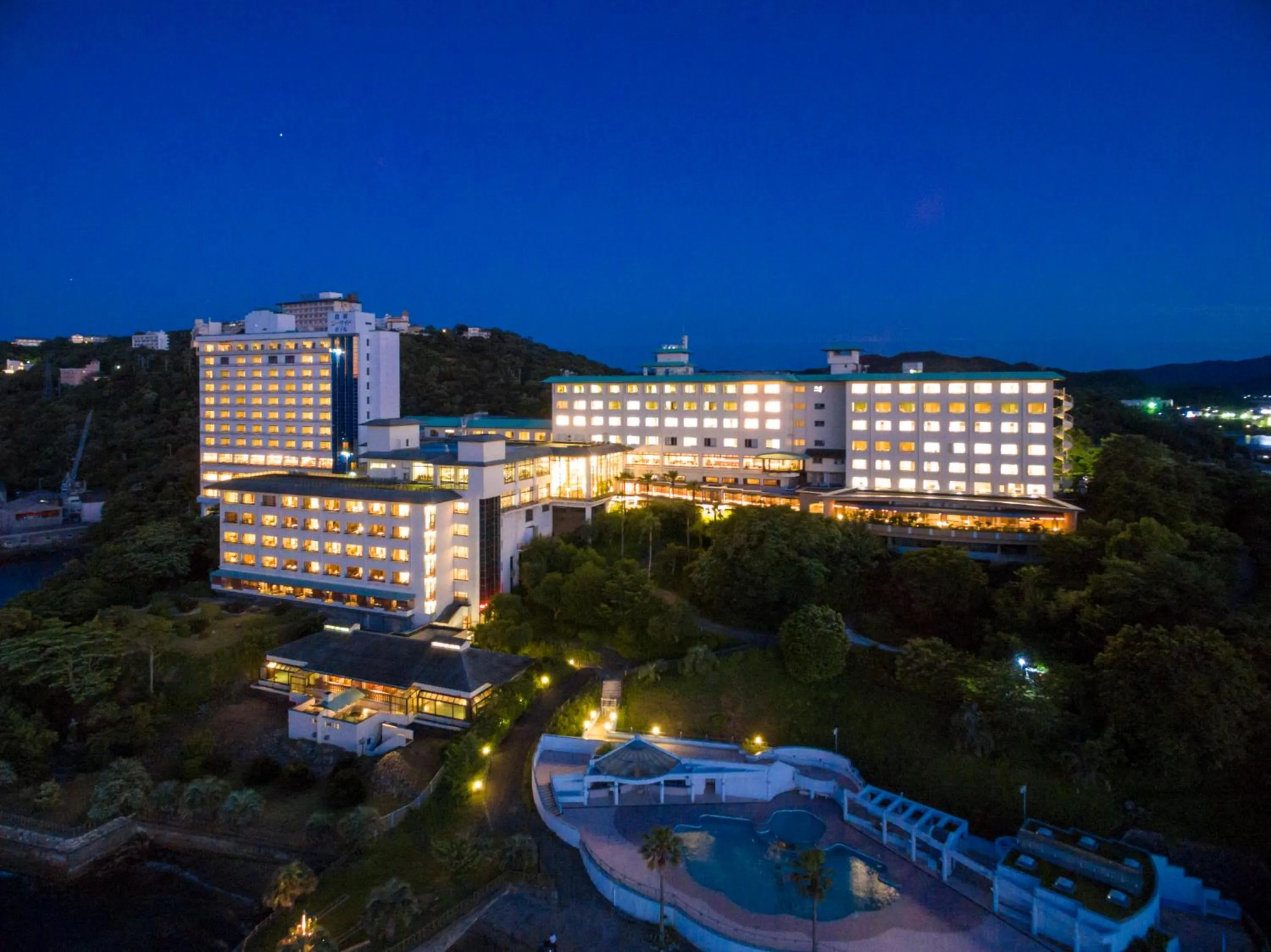 Facade/entrance in Toba Seaside Hotel