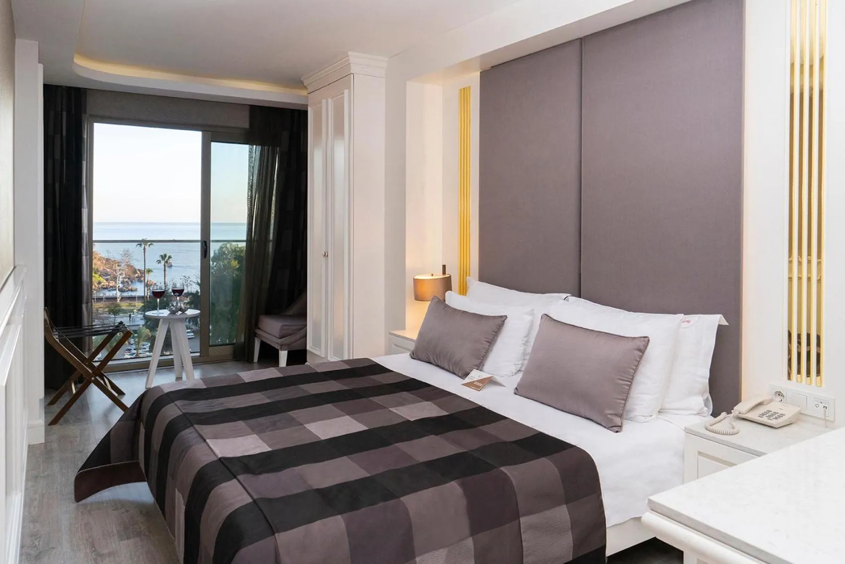 Photo of the whole room, Bed in Sky Kamer Hotel Antalya