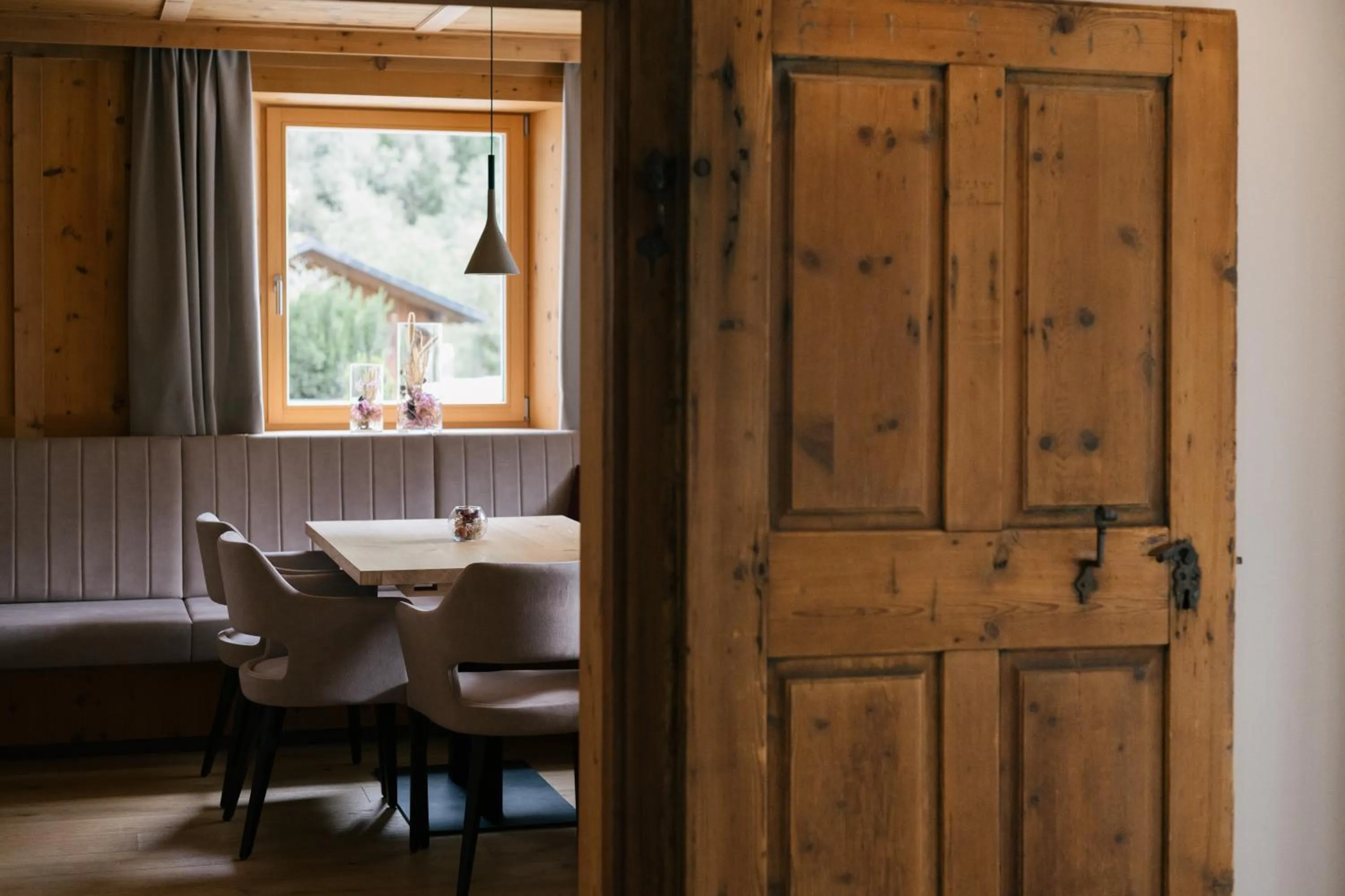 Seating area in Hotel Fronza - your ski & mountain home
