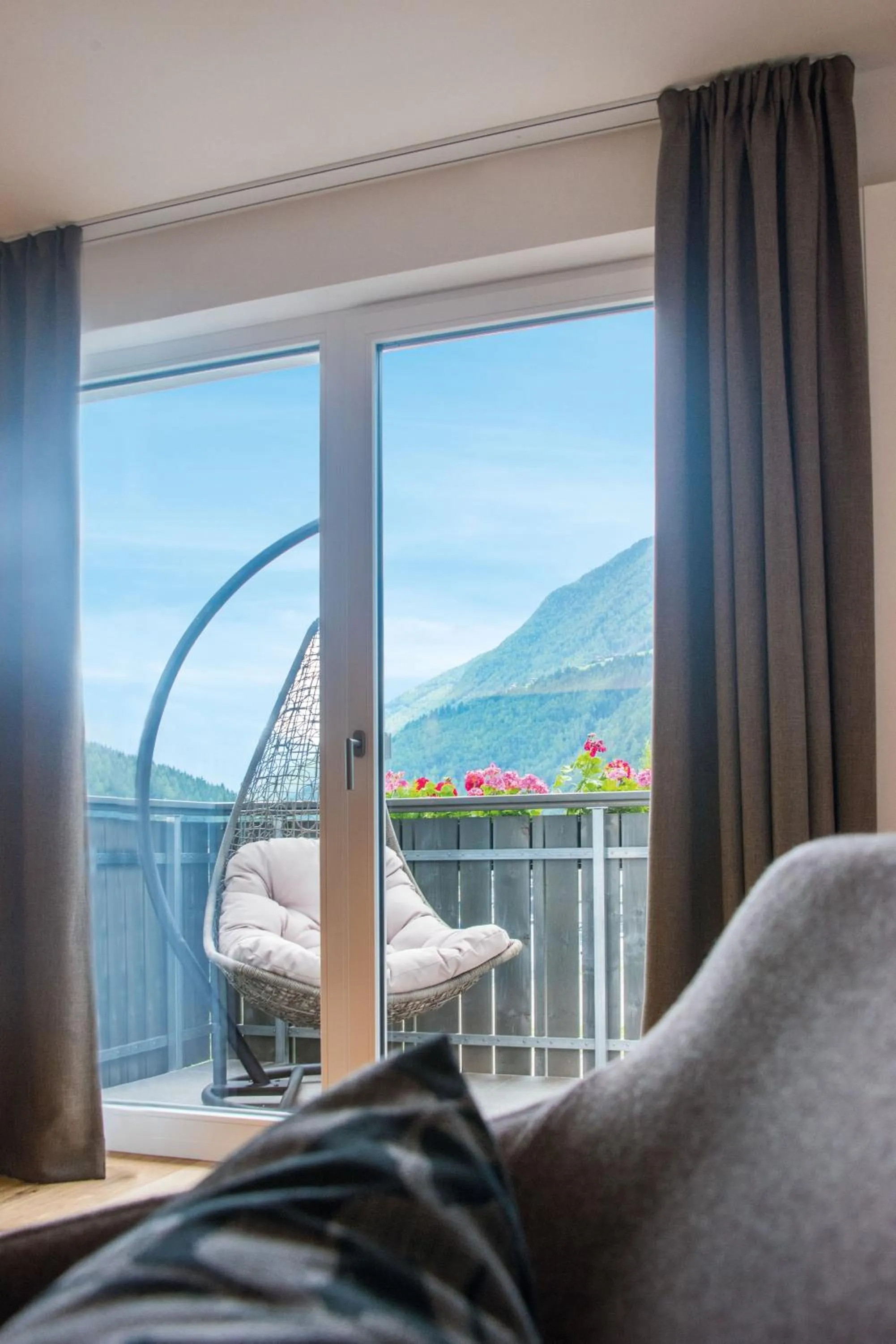 Balcony/Terrace, Bed in Hotel Fronza - your ski & mountain home