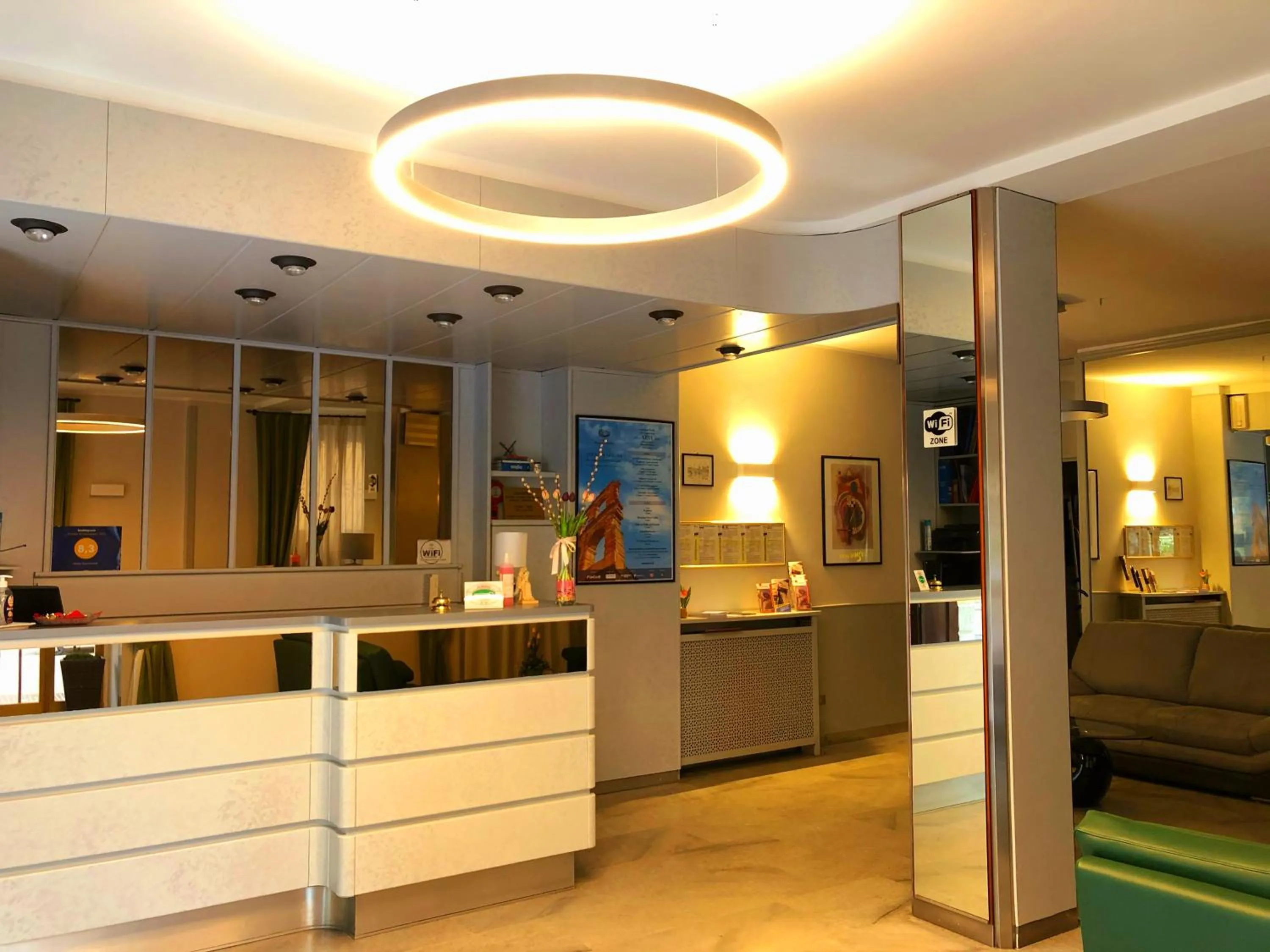 Staff in Hotel Sanmicheli