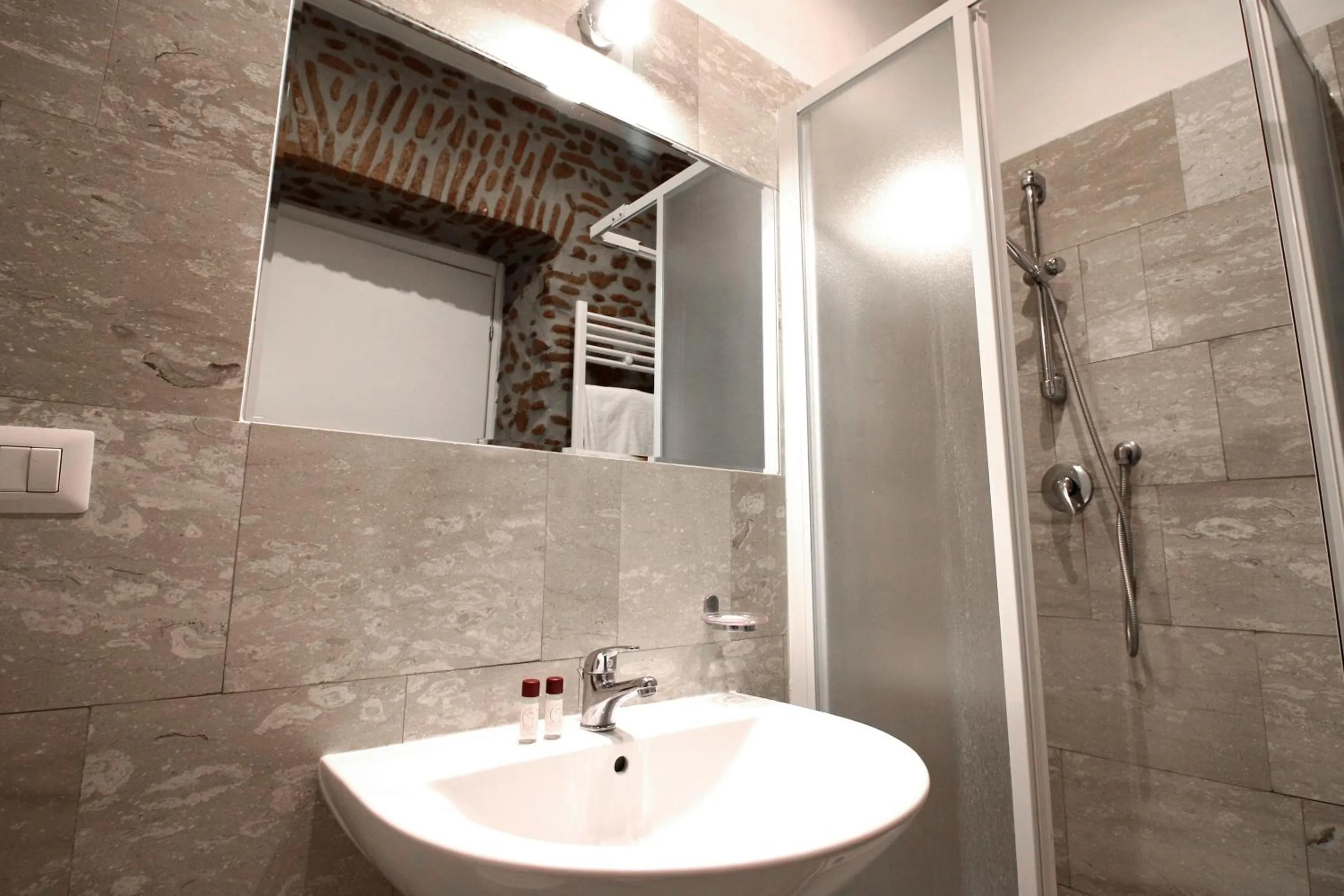 Bathroom in NEW GENERATION HOSTEL Rome center