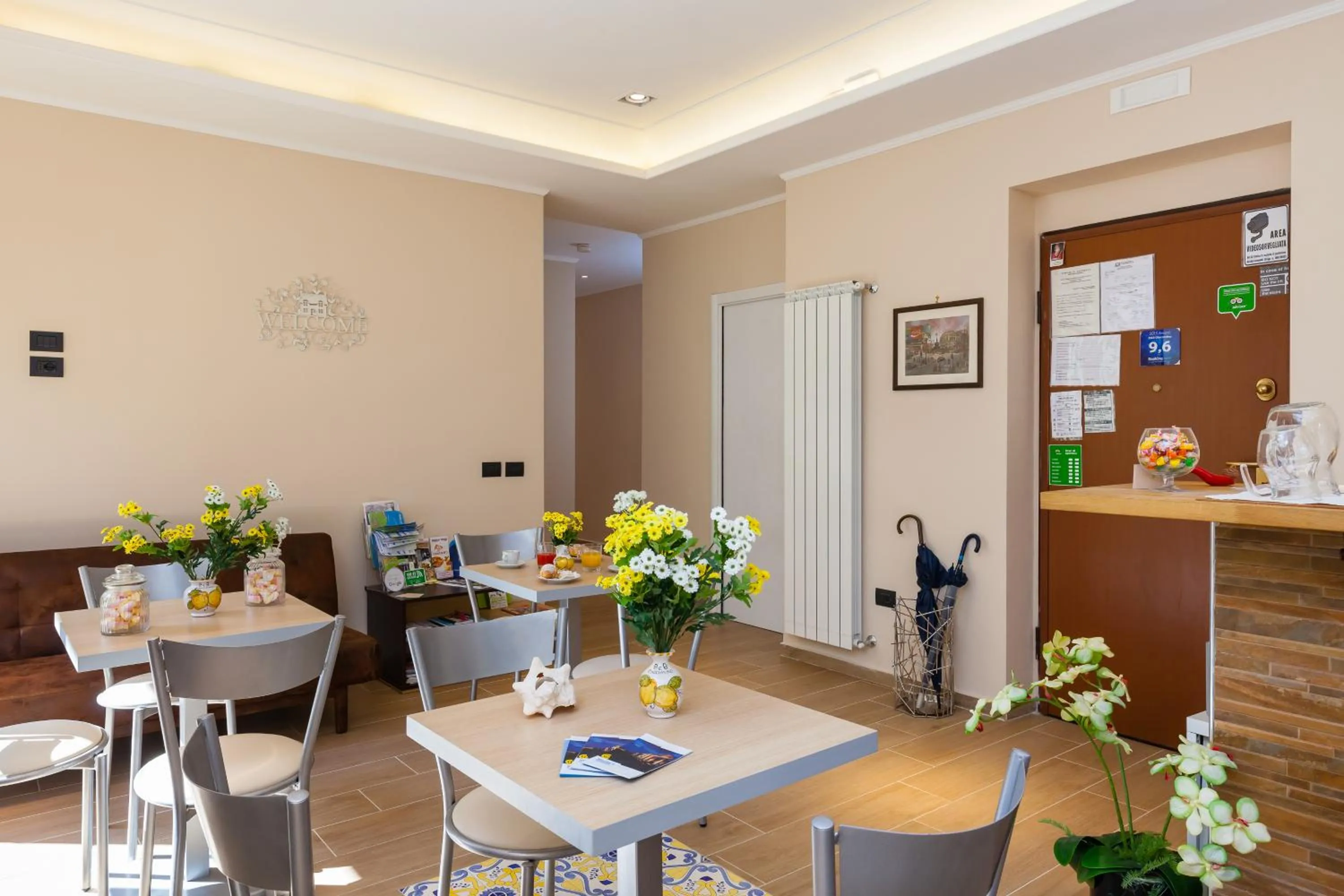 Lobby or reception in Giacomino