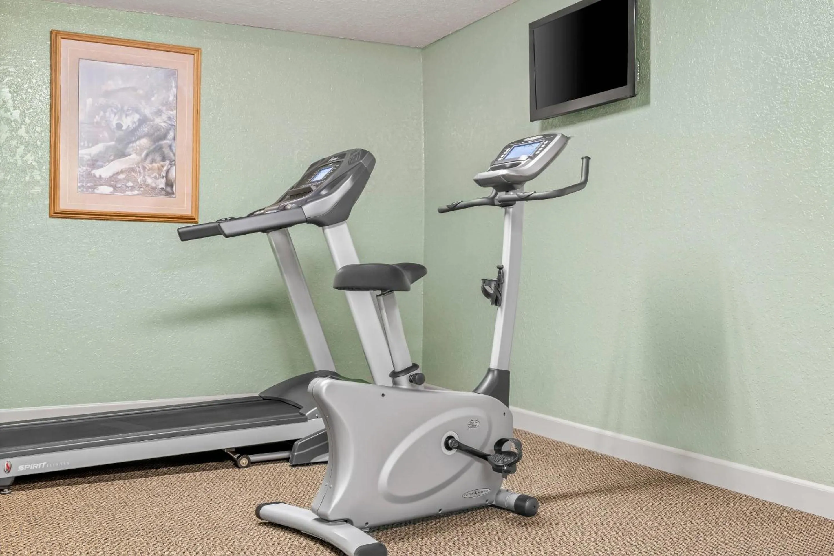 Fitness centre/facilities in Econo Lodge, Downtown Custer Near Custer State Park and Mt Rushmore