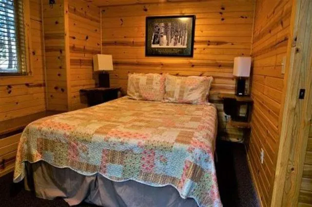 Bed in Cold Springs Resort