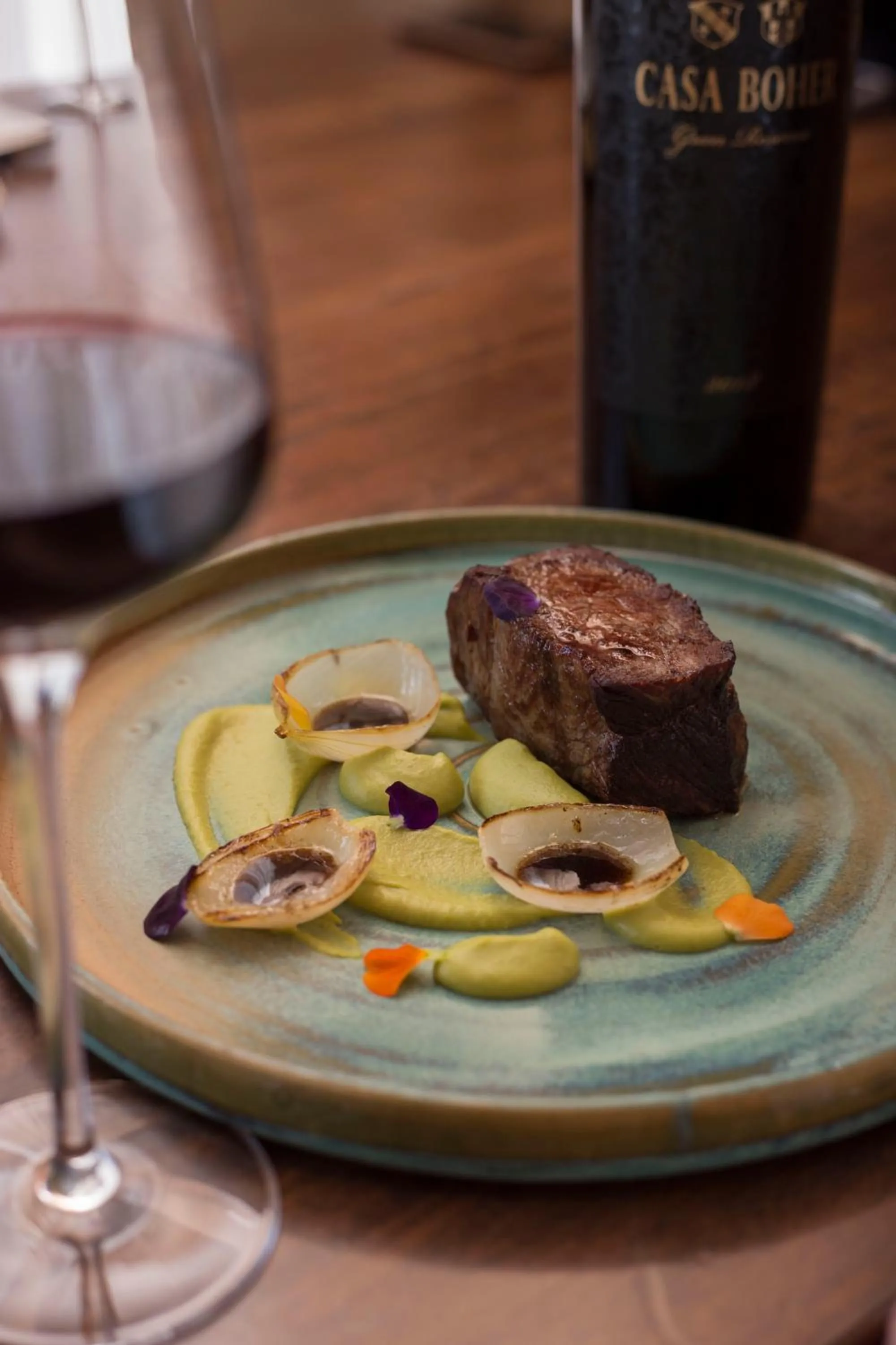 Restaurant/places to eat in Rosell Boher Winery Lodge & Spa