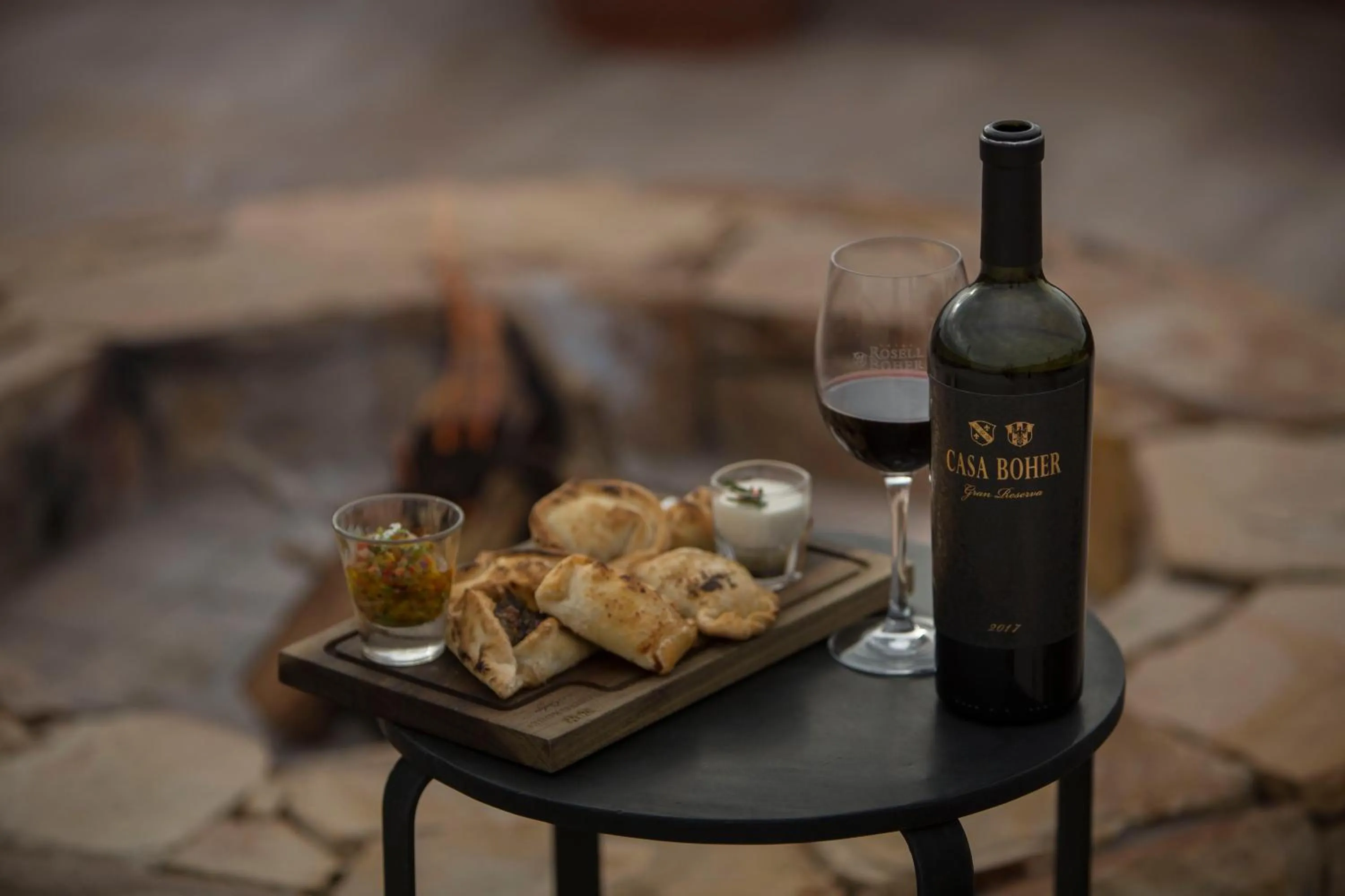 Restaurant/places to eat in Rosell Boher Winery Lodge & Spa